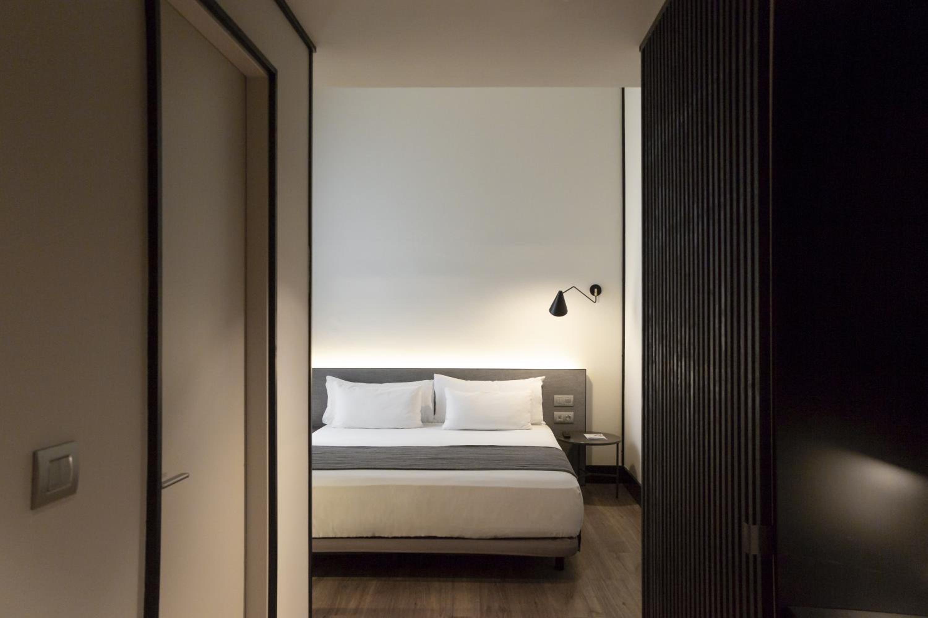 Single Room photo 3