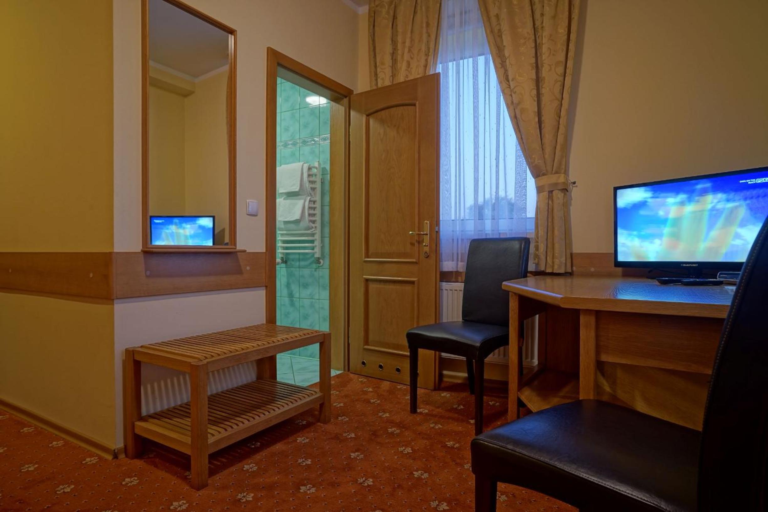 Double Room - Photo 3