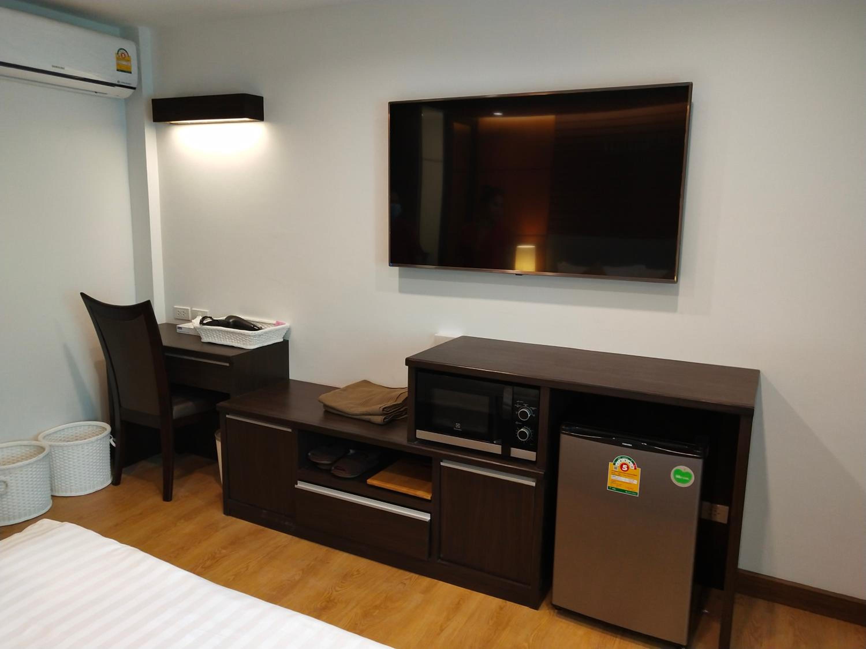 Standard King Room — the supplier's photographs — photo 3