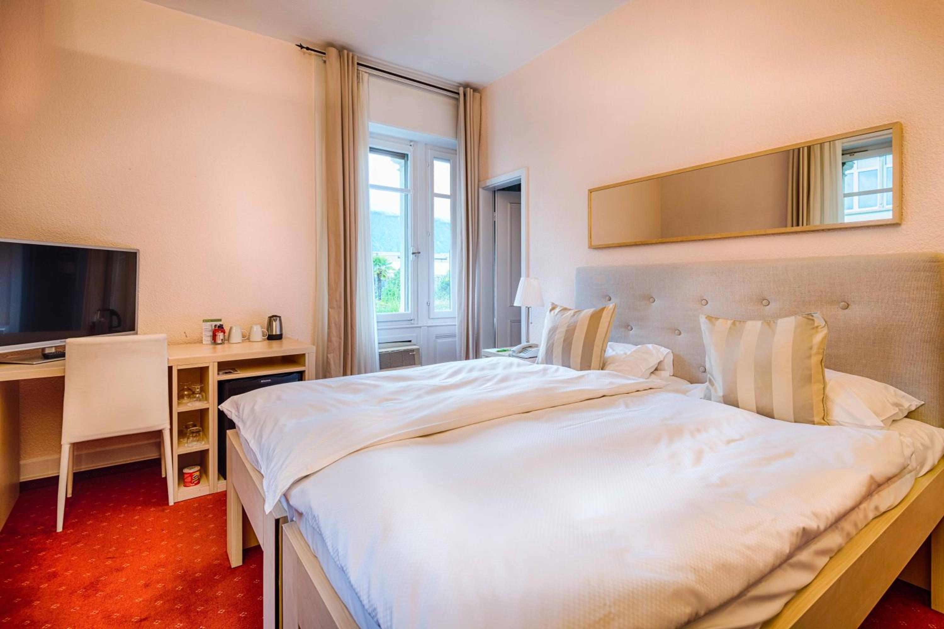 Standard Room - Photo 1
