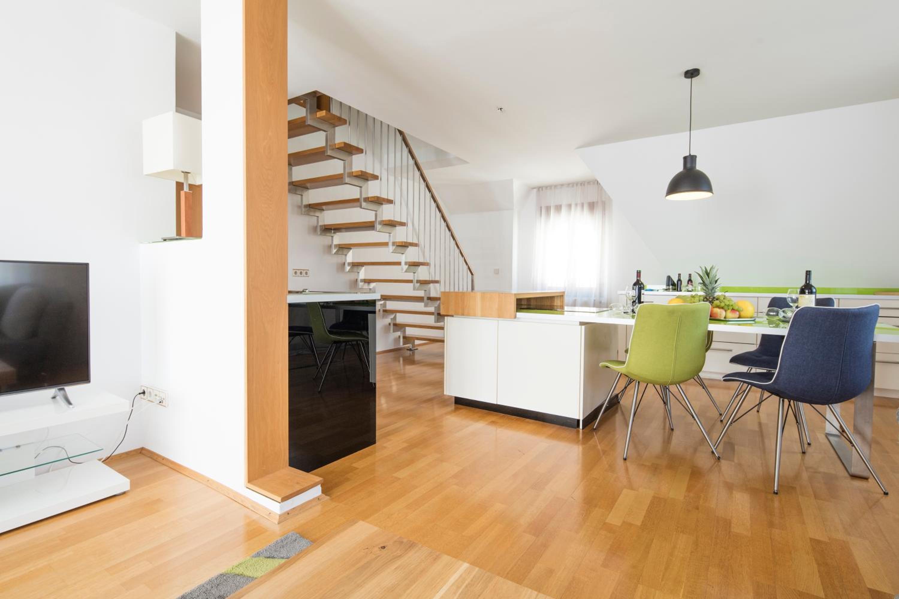 Superior Suite - Photo 4