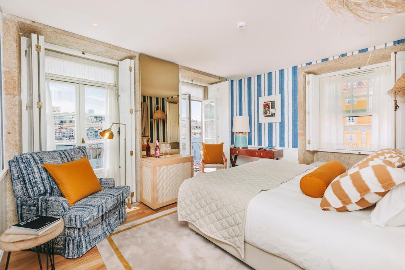Deluxe Double or Twin Room with River View and Balcony