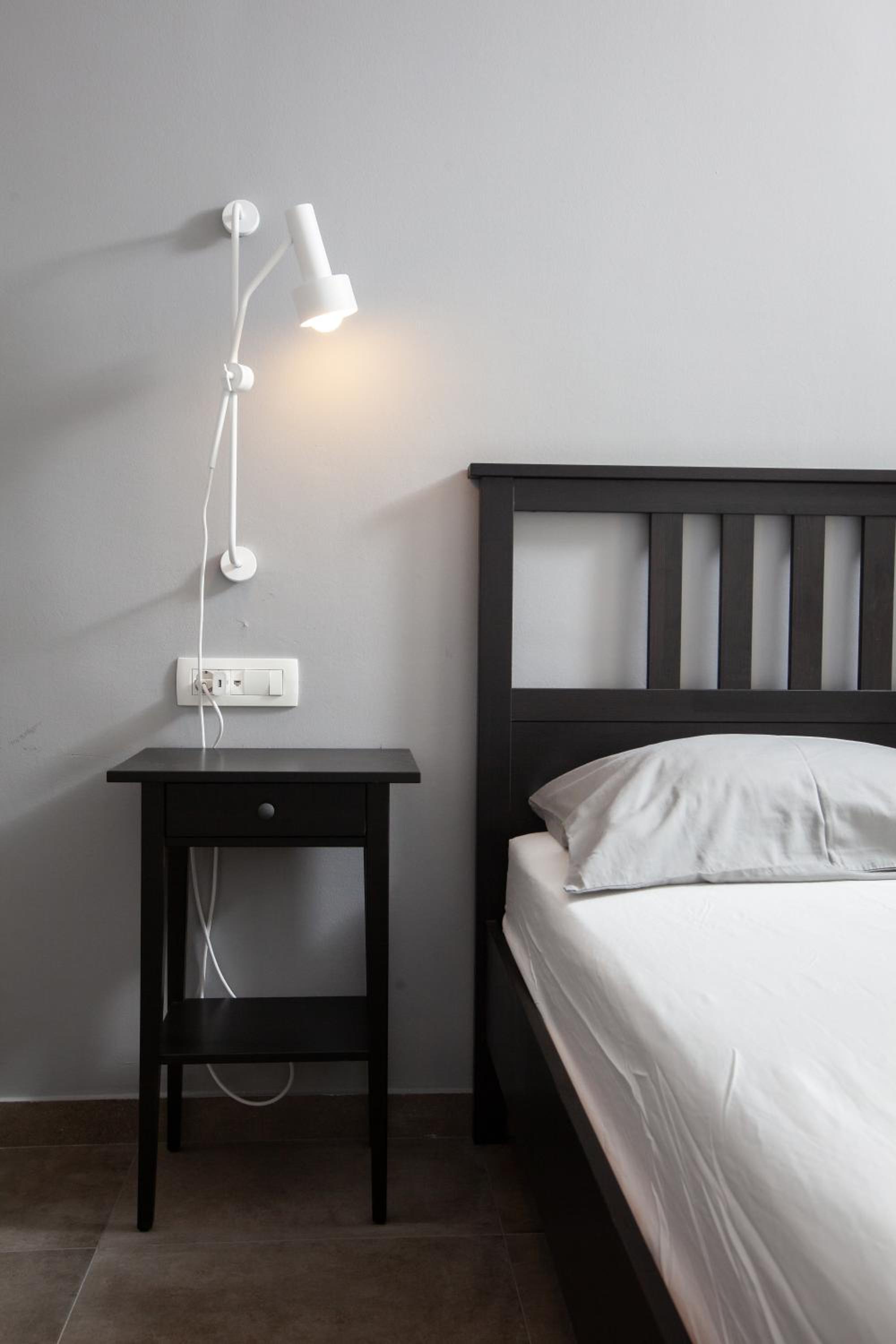 Triple Room with Private Bathroom - Photo 4