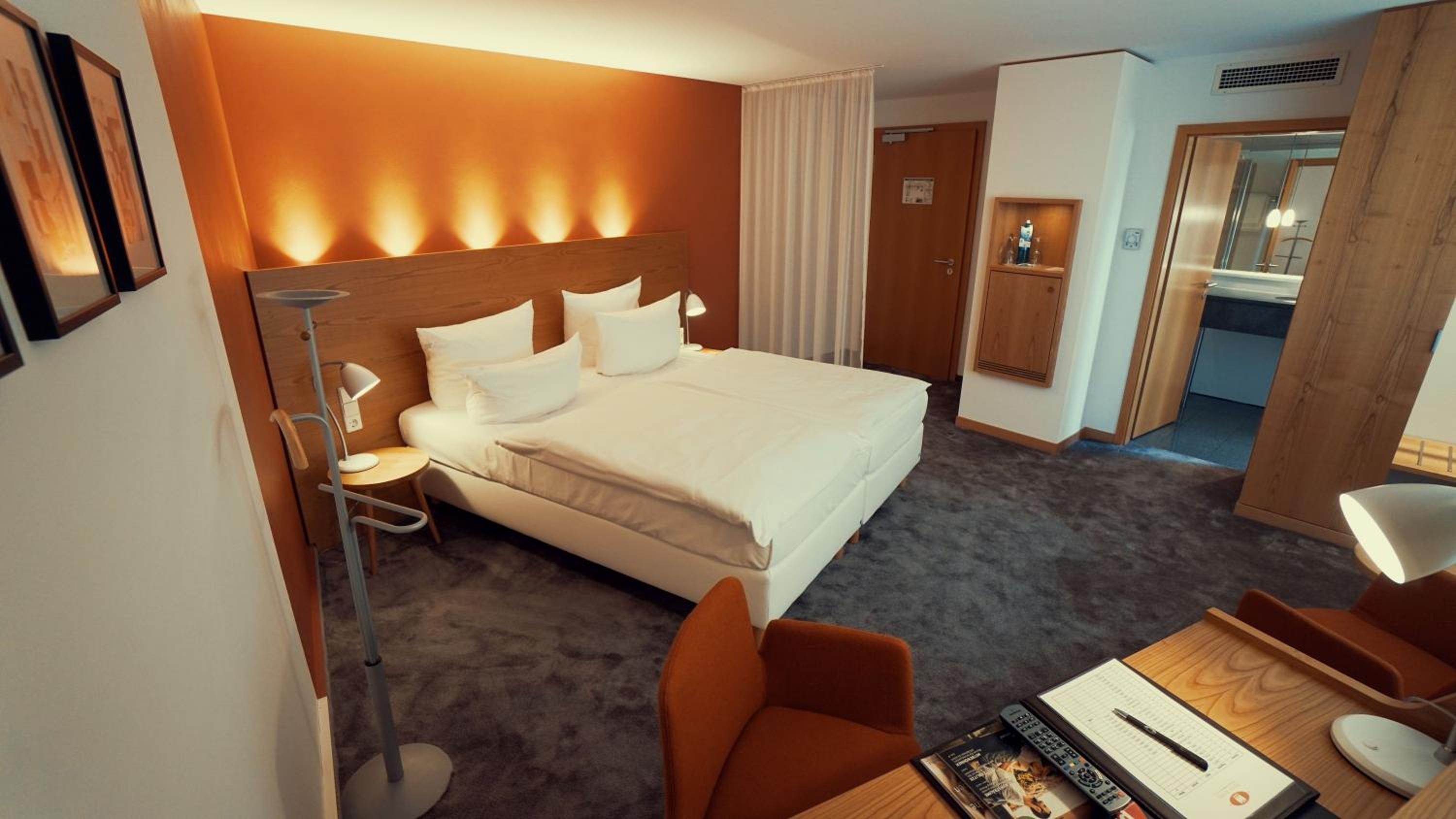 Deluxe Room - Photo 1
