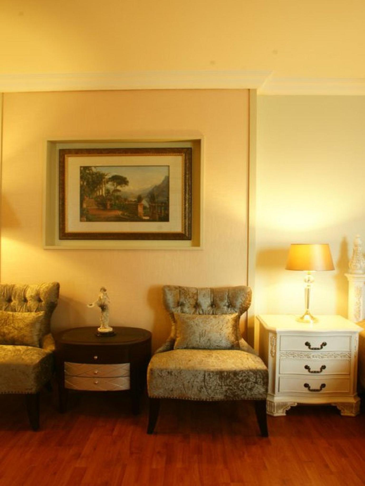 Two-Bedroom Suite - Photo 10