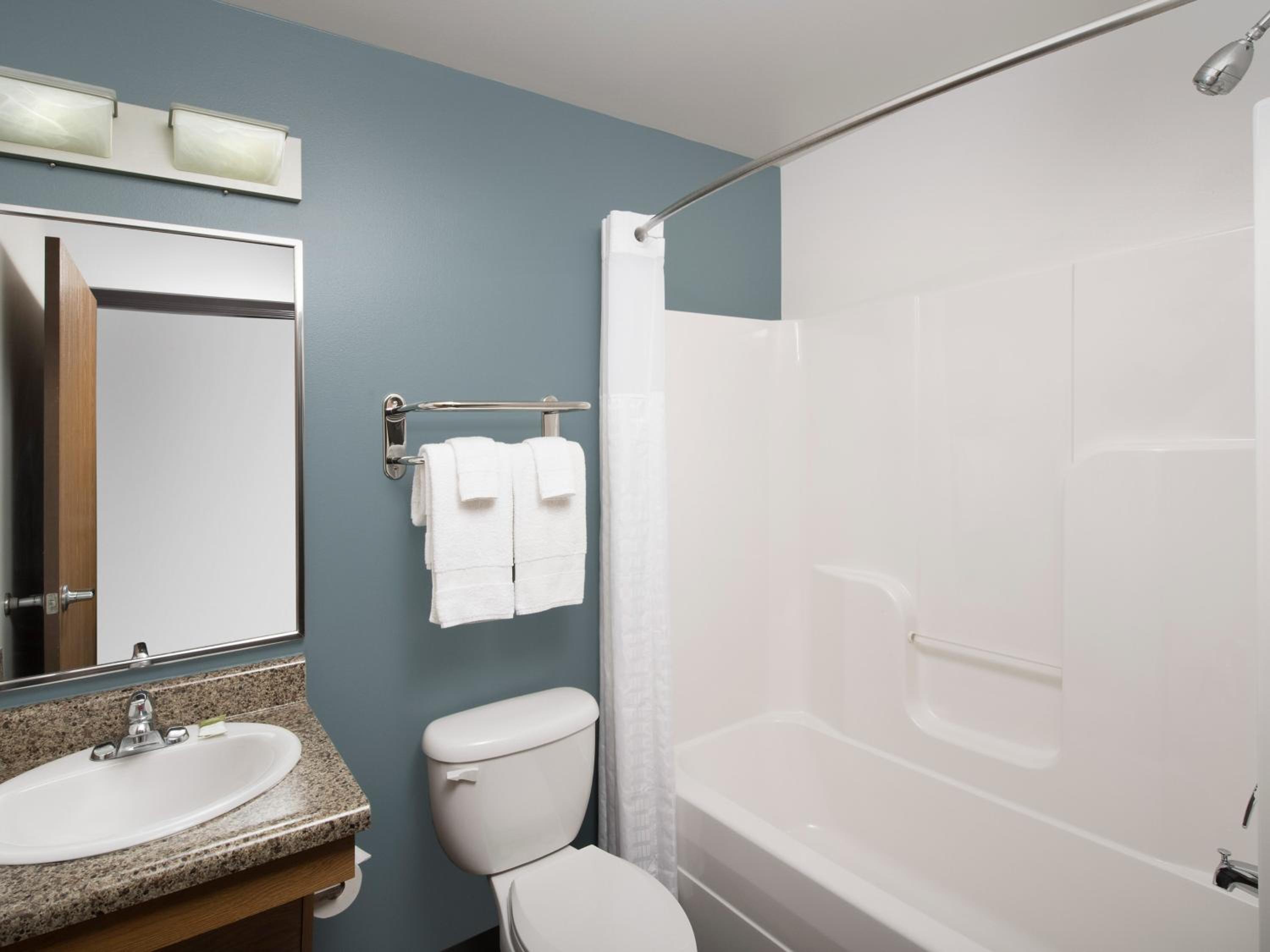 Standard Double Room - Non-Smoking photo 3