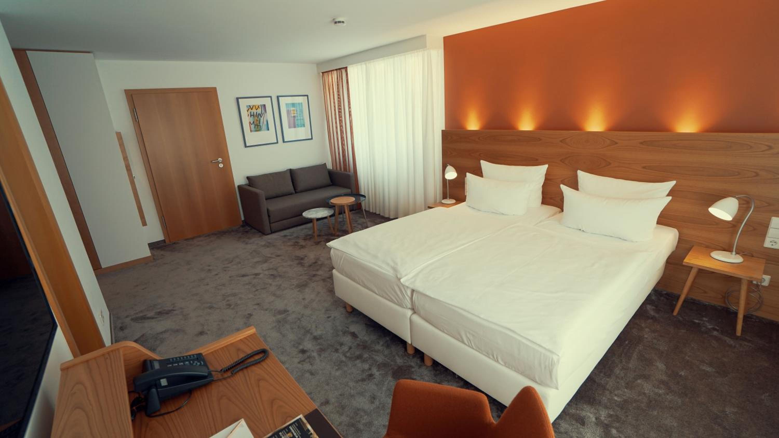 Deluxe Room B - Photo 3
