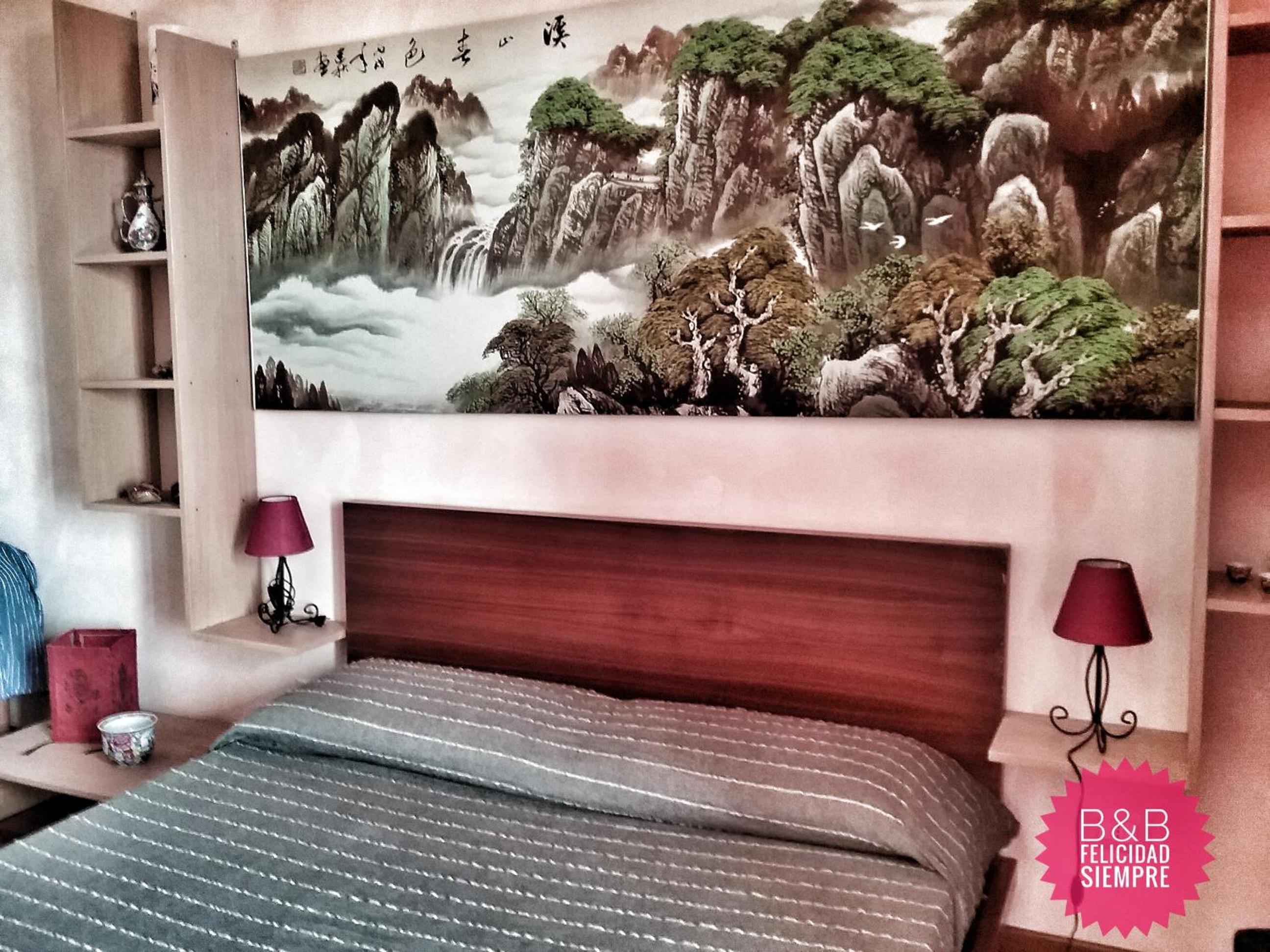 Triple Room with Shared Bathroom photo 2