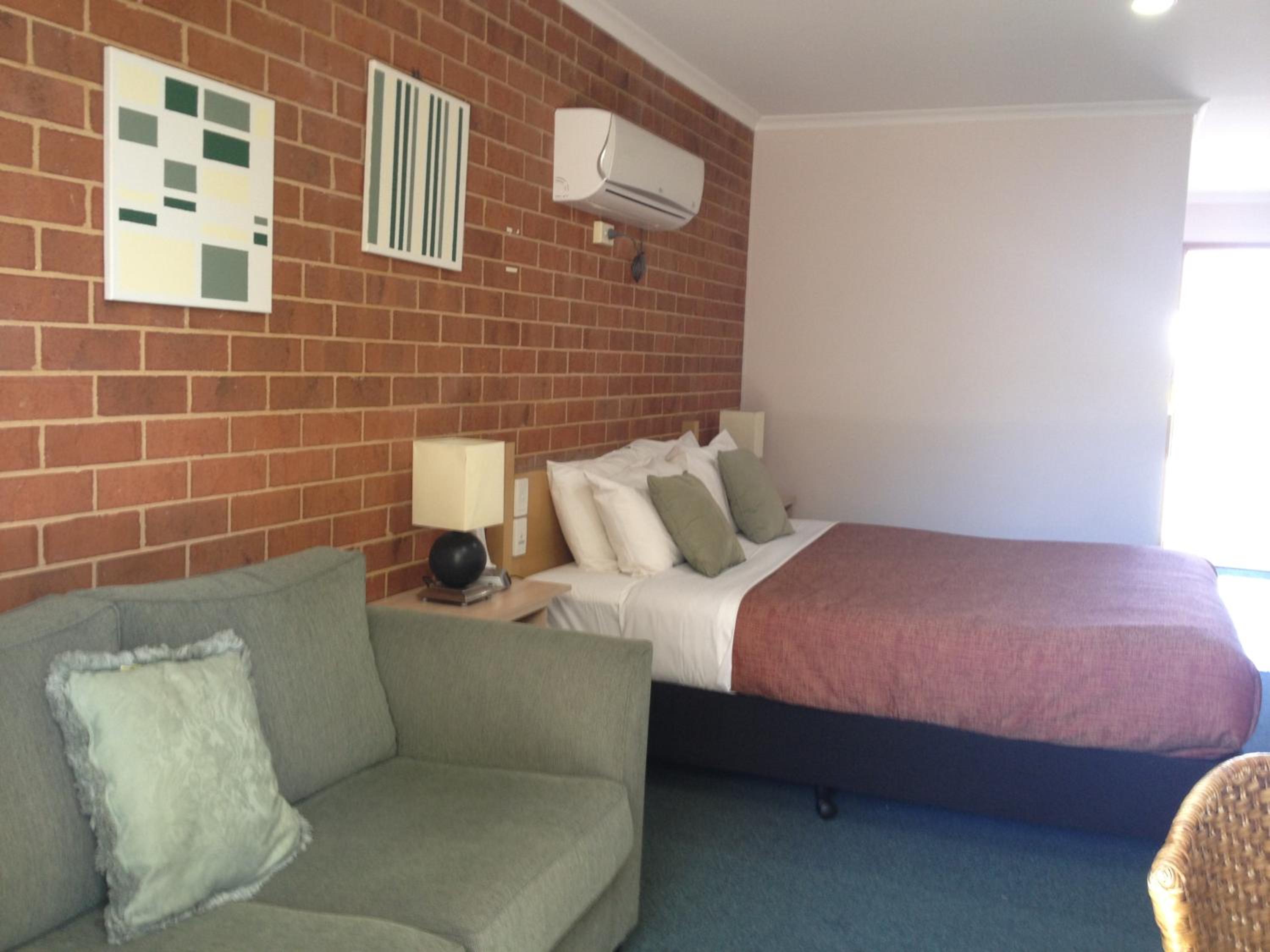 Family Suite - Photo 9