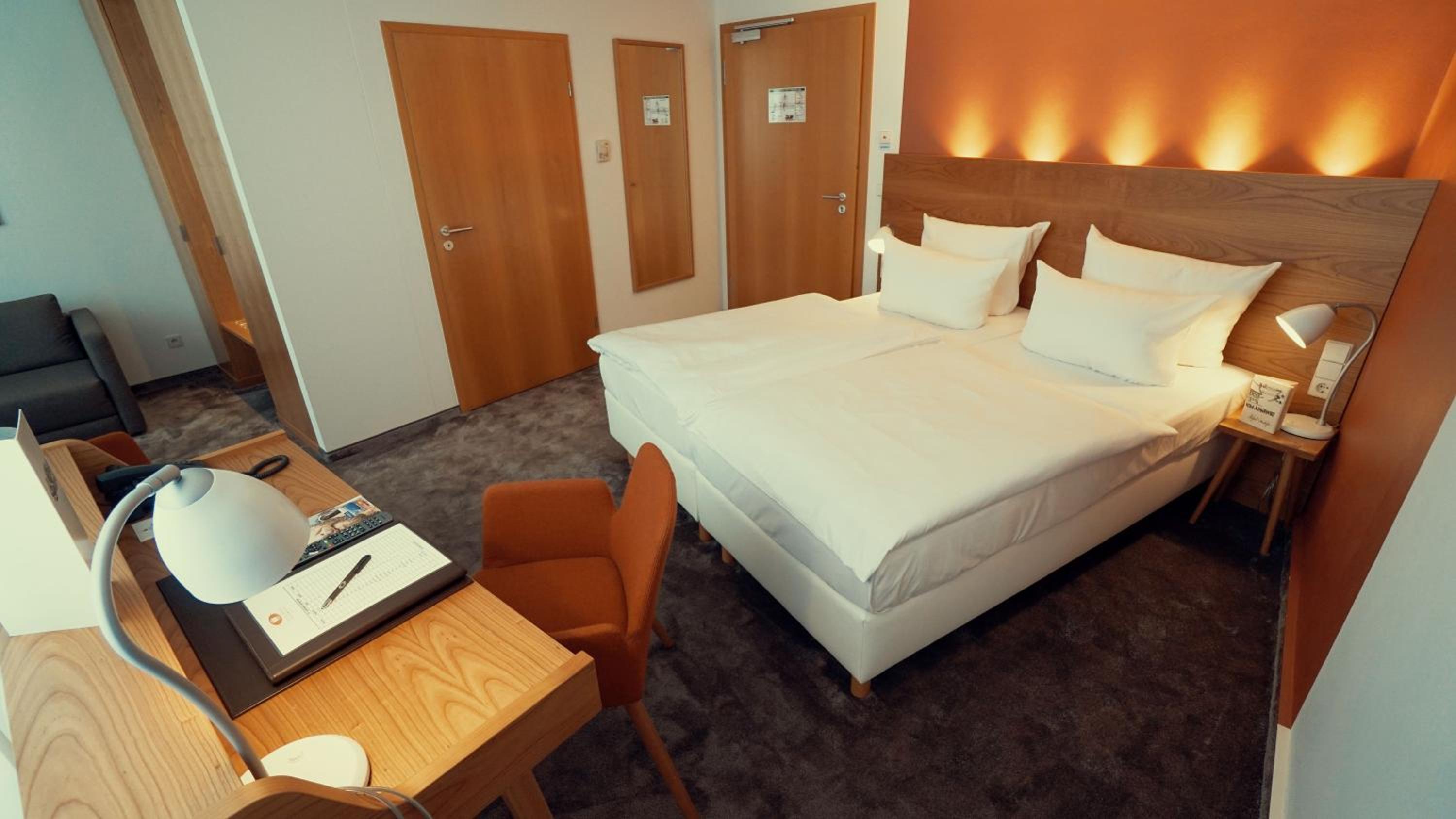 Executive Room - Photo 23