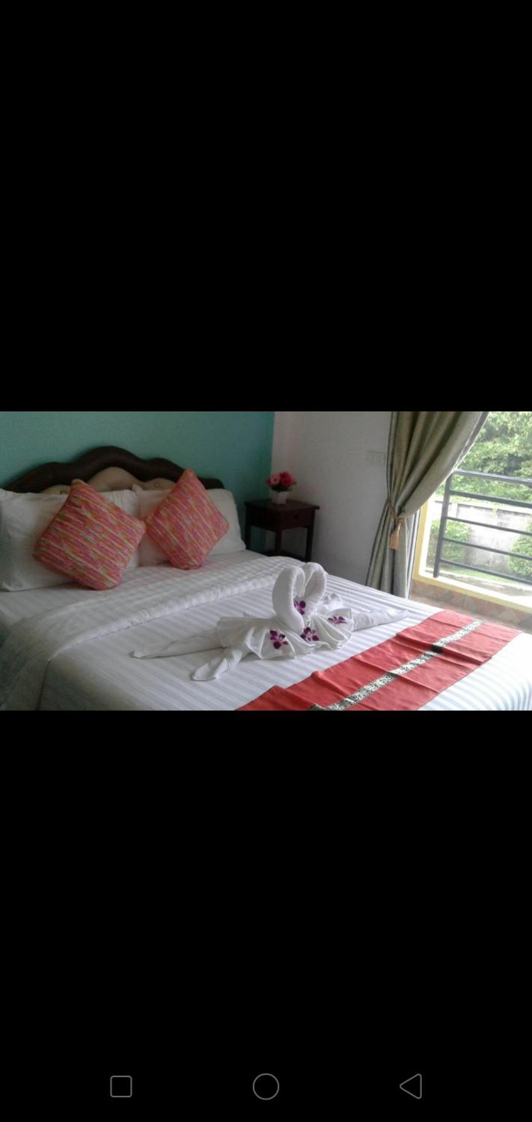 Deluxe Twin Room photo 1