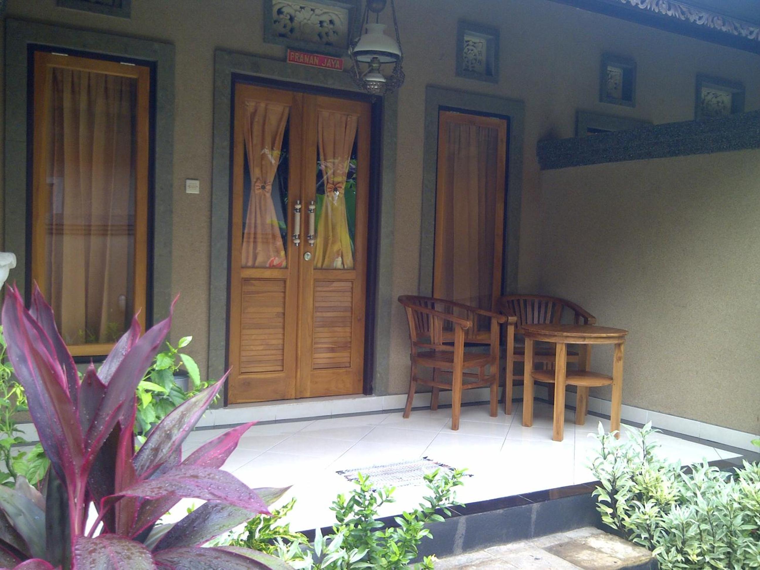 Standard Double or Twin Room - Photo 16