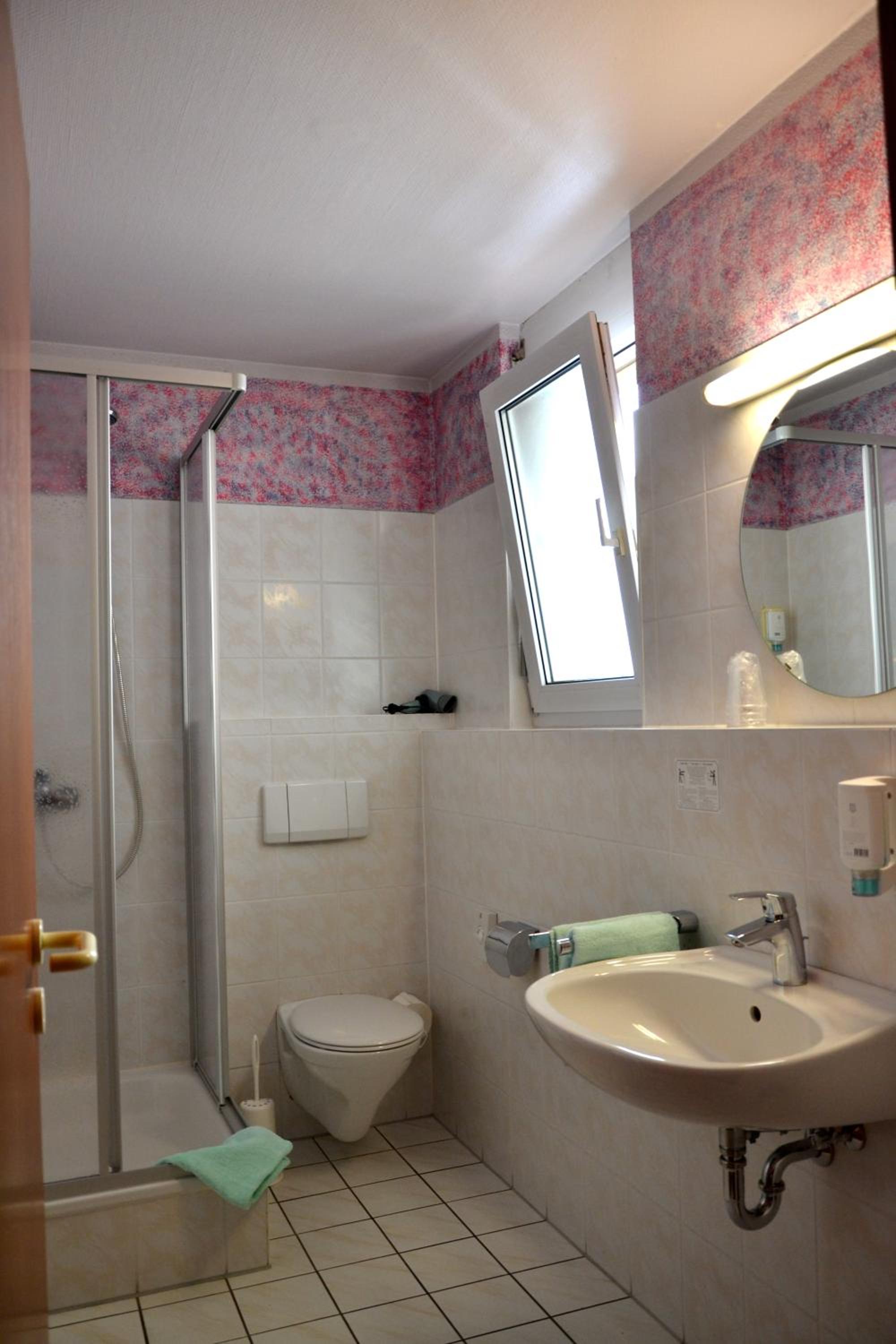 Double Room with Extra Bed photo 3