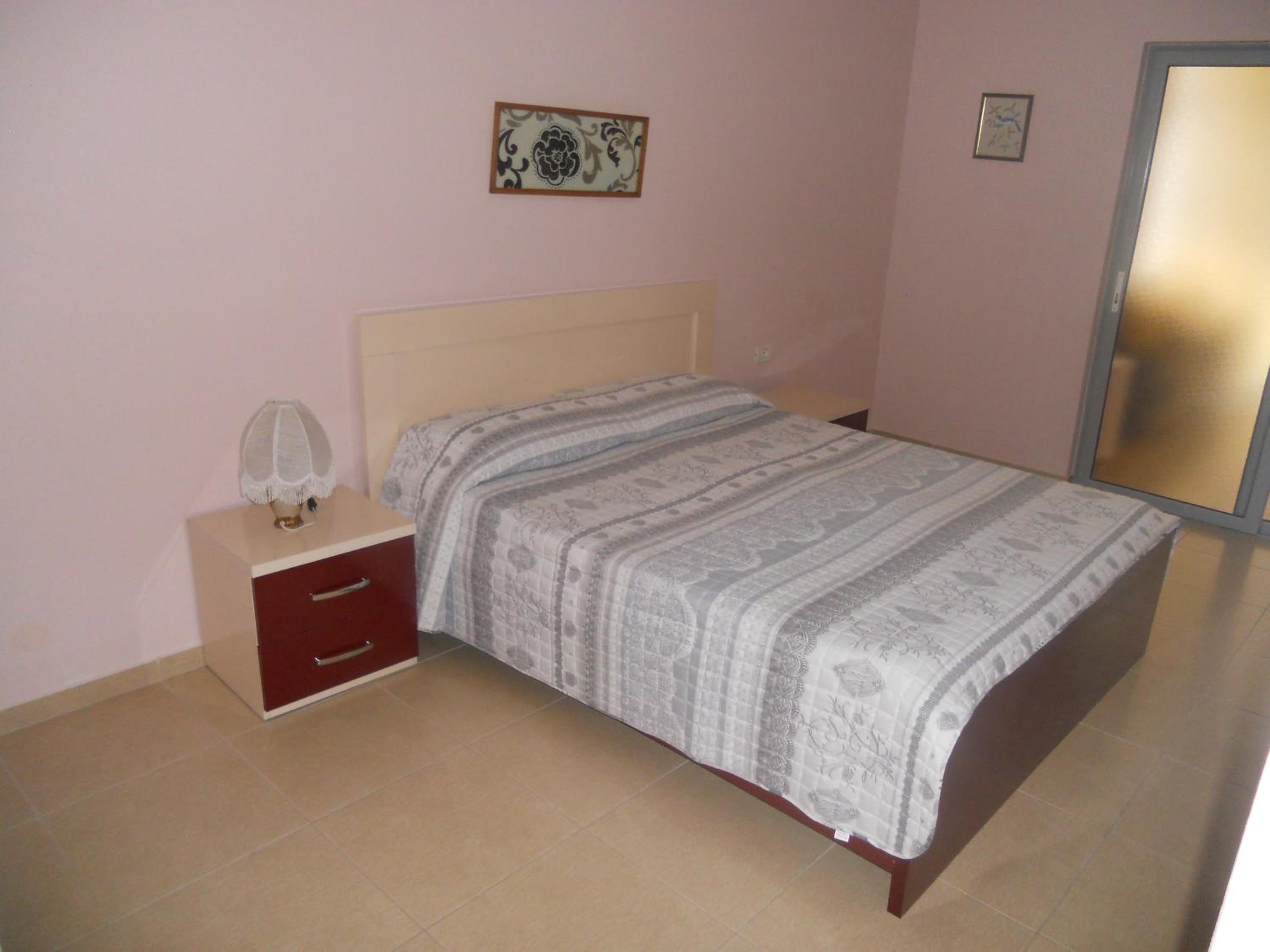 Apartment with Garden View