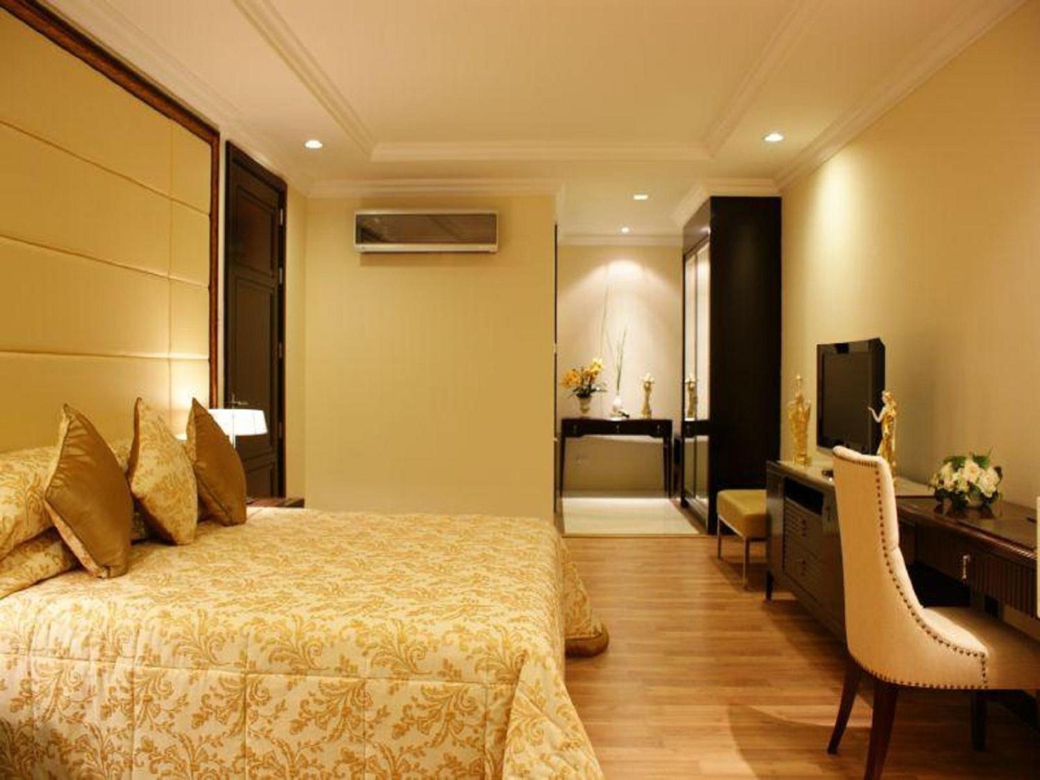 Executive One-Bedroom Suite - Photo 3