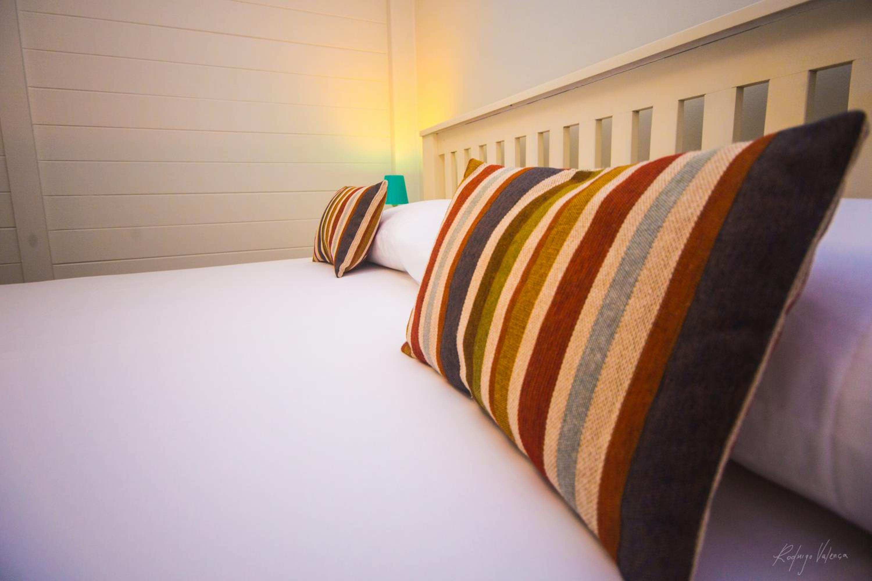 Deluxe Double Room with Balcony - Photo 11