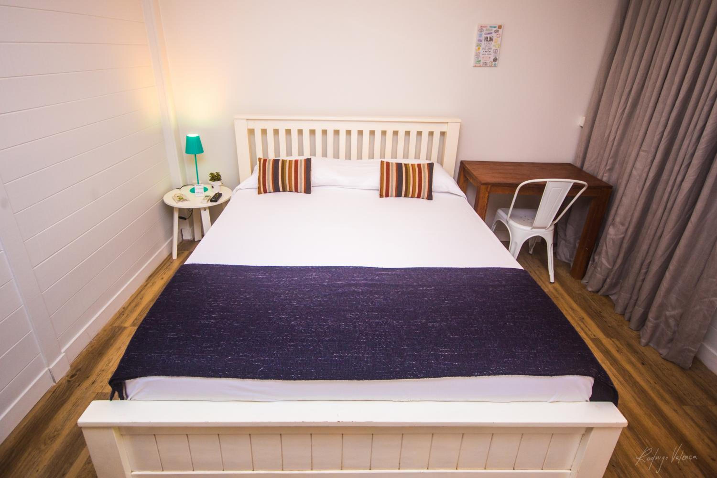 Deluxe Double Room with Balcony - Photo 12