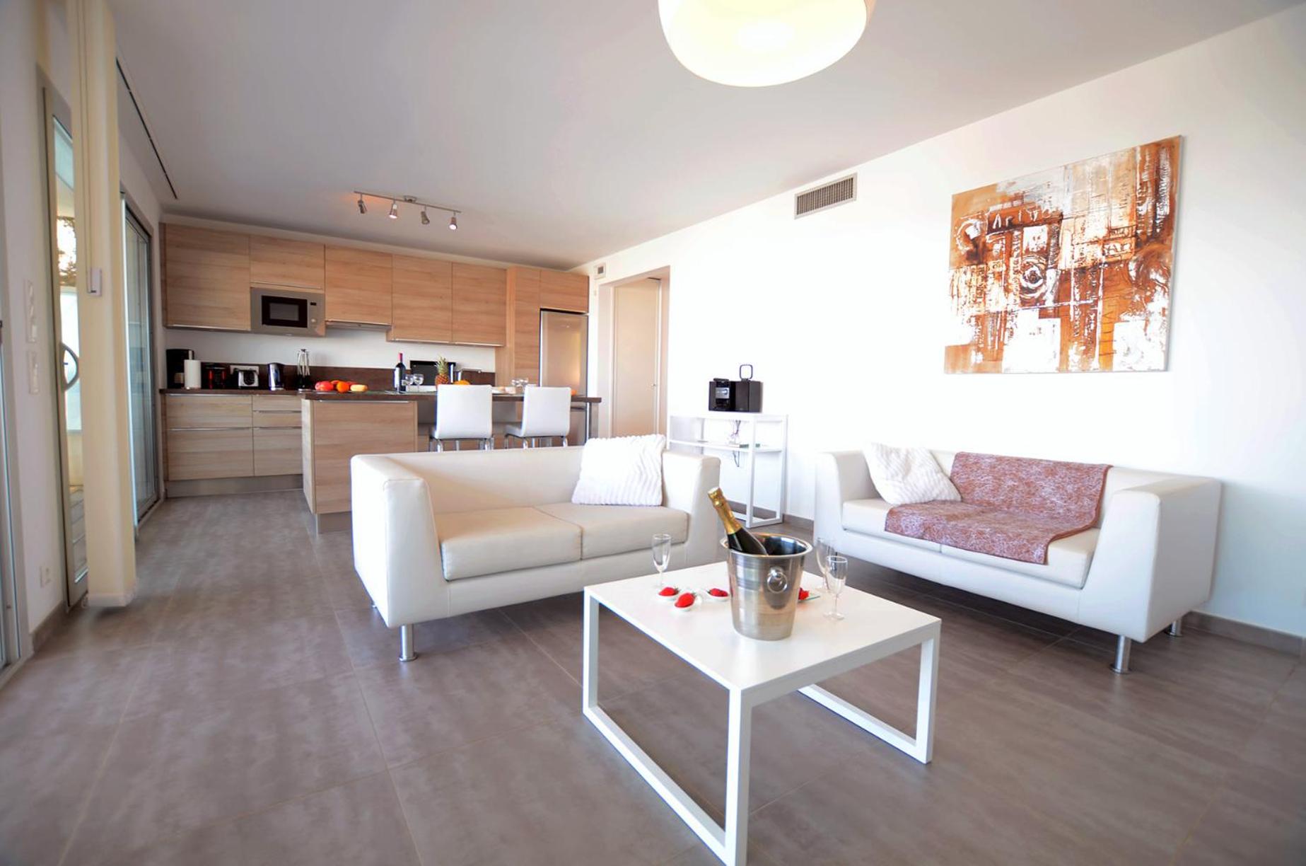Two Bedroom Apartment With Panoramic Sea View - First Floor