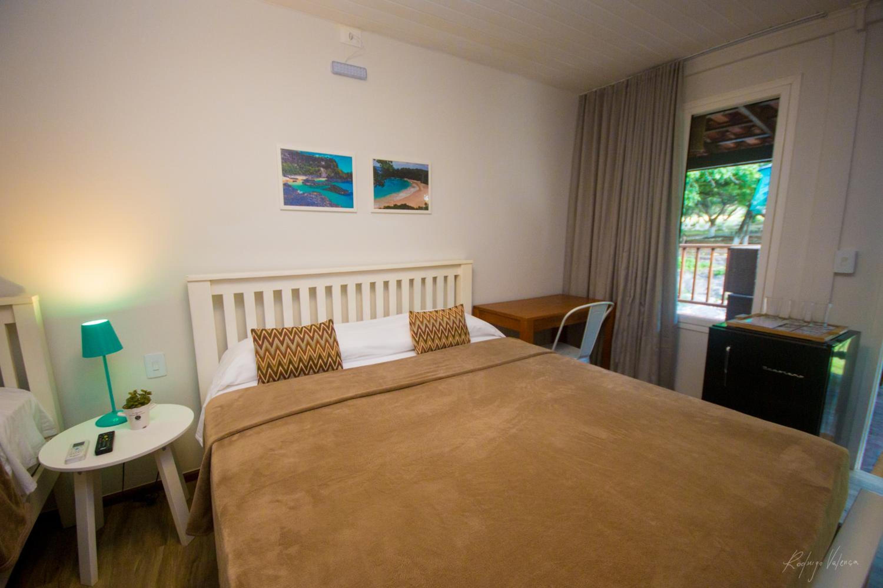 Triple Room with Balcony - Photo 16