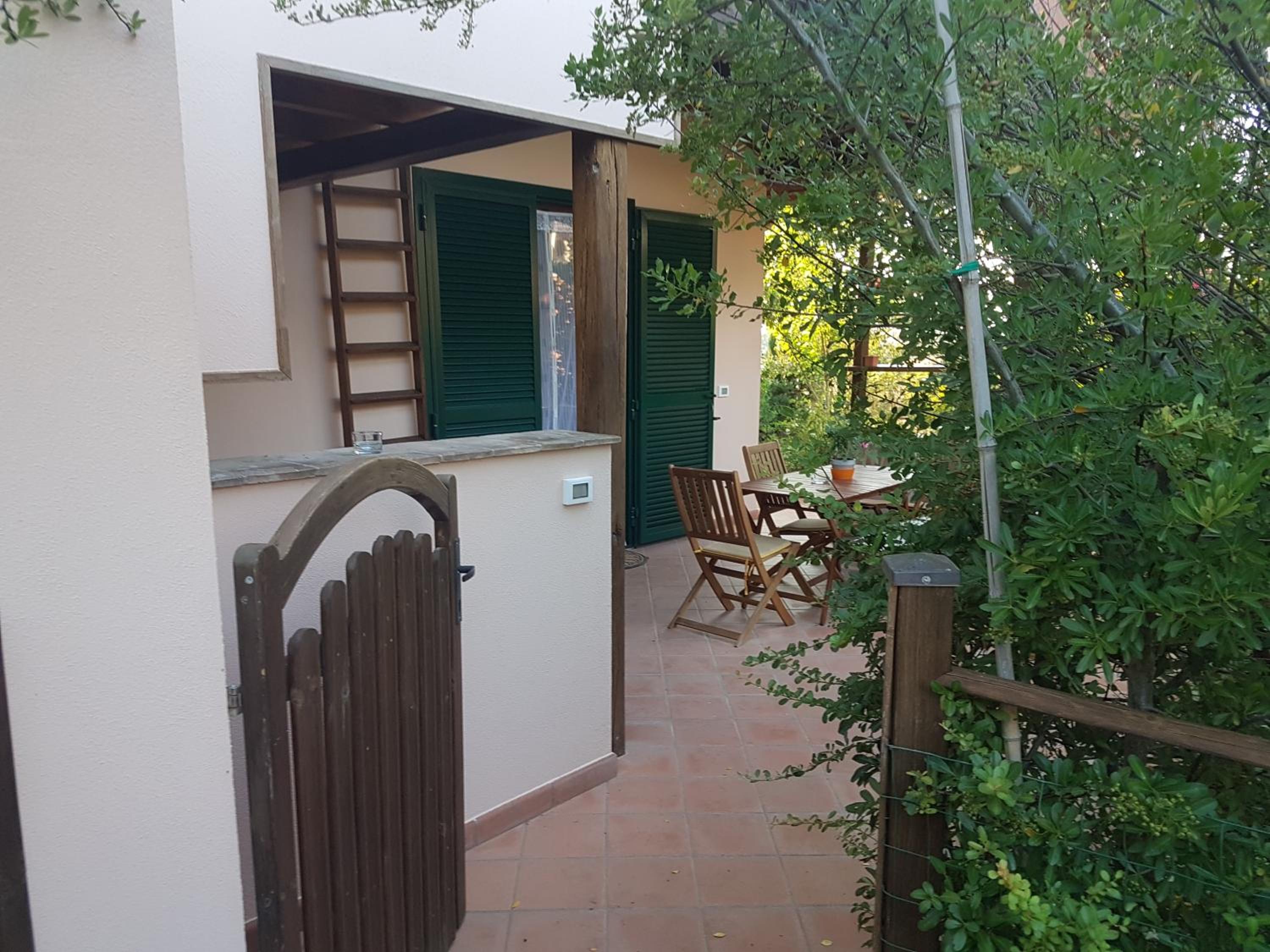 Apartment with Garden View - Photo 12