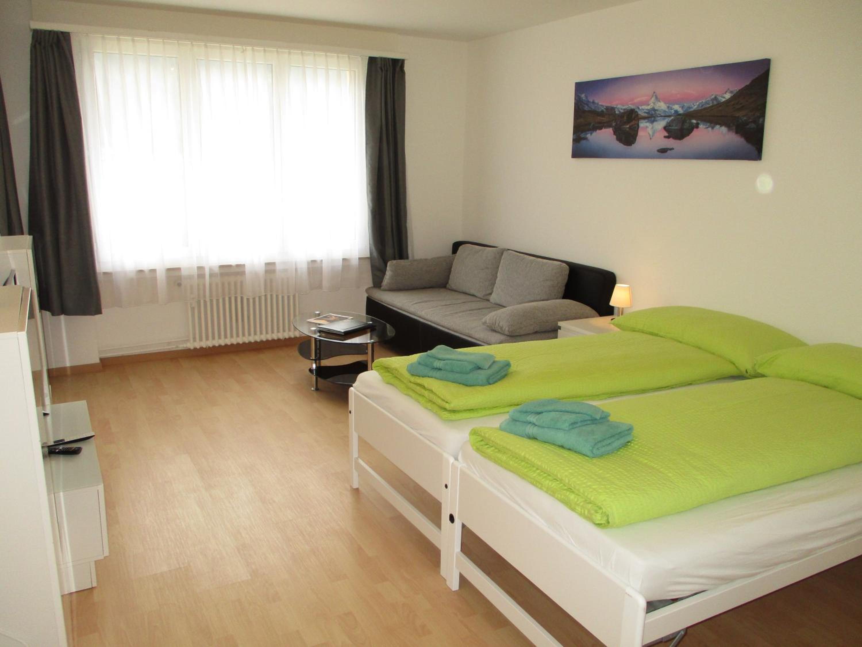 One-Bedroom Apartment