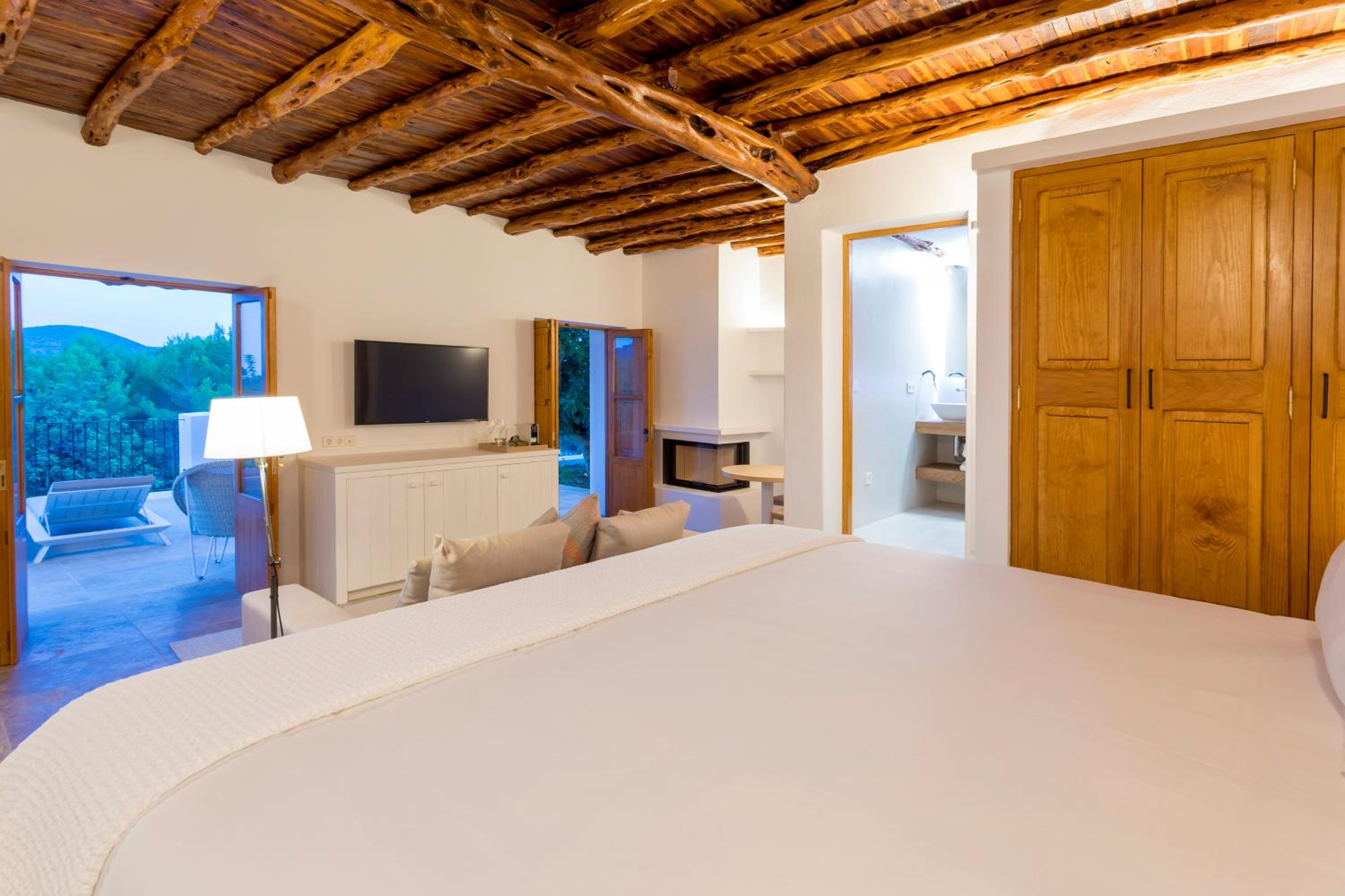 Suite with Terrace photo 1
