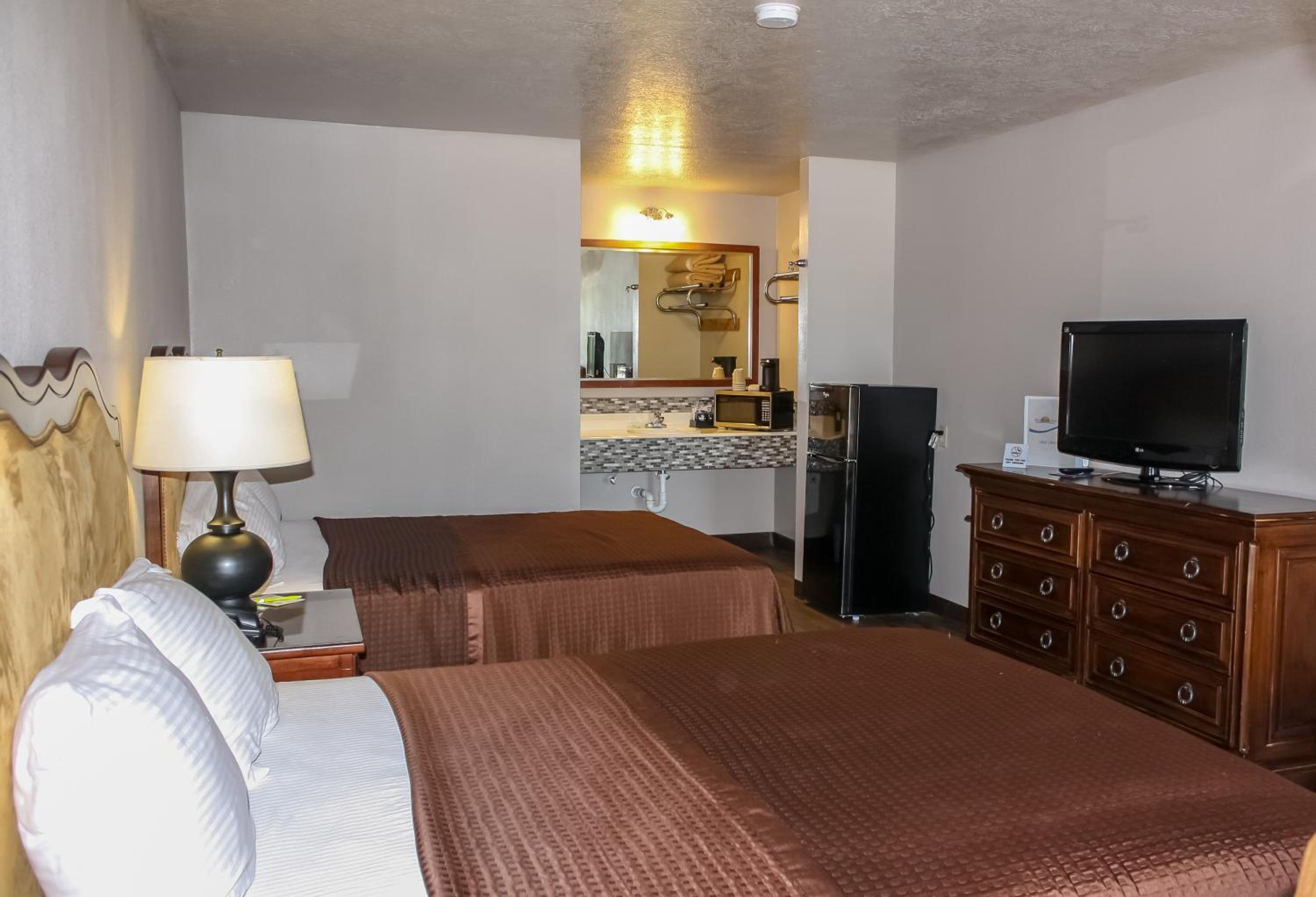 Deluxe Double Room with Bath photo 2