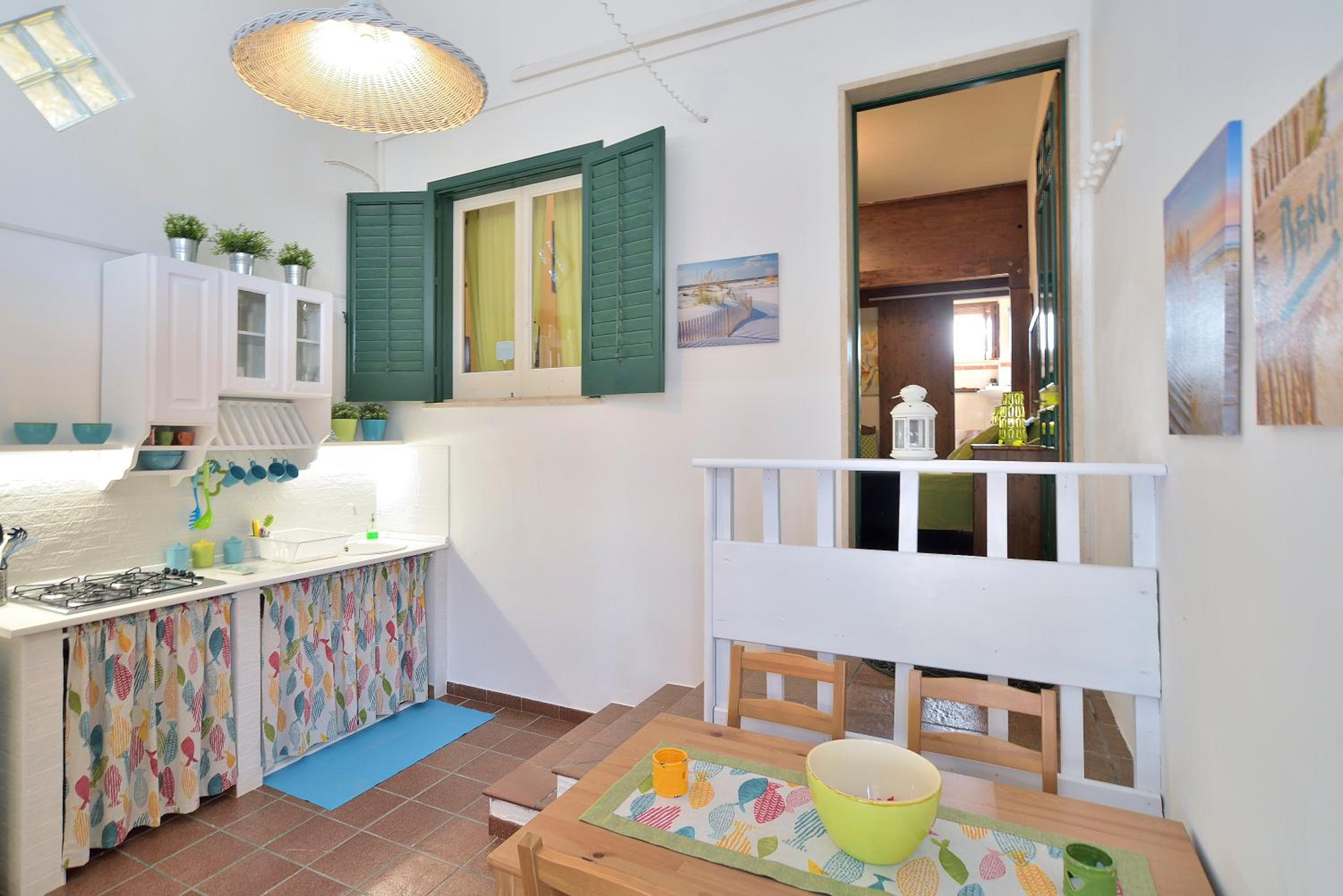 One-Bedroom House - Photo 12
