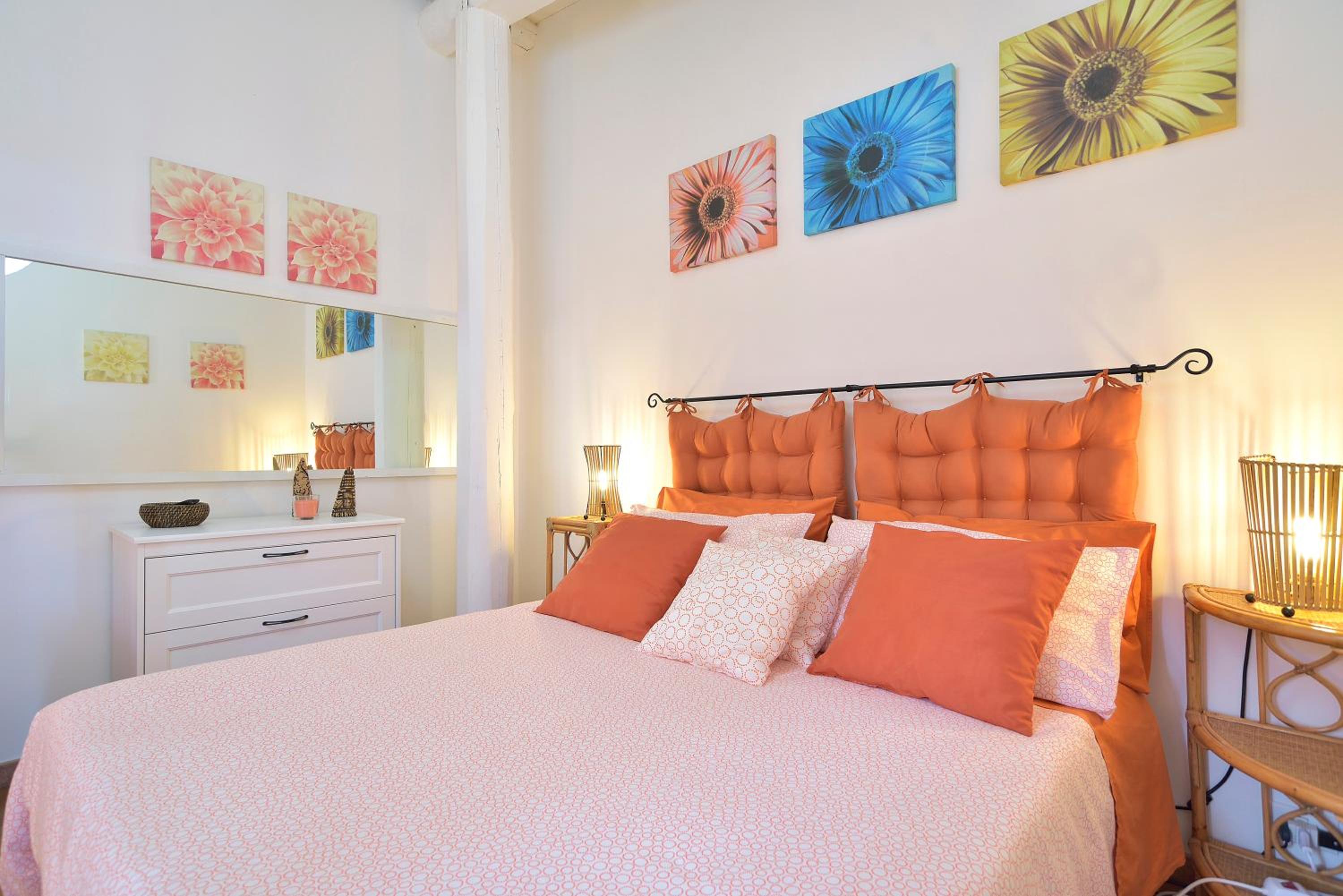 One-Bedroom House with Sea View - Photo 11