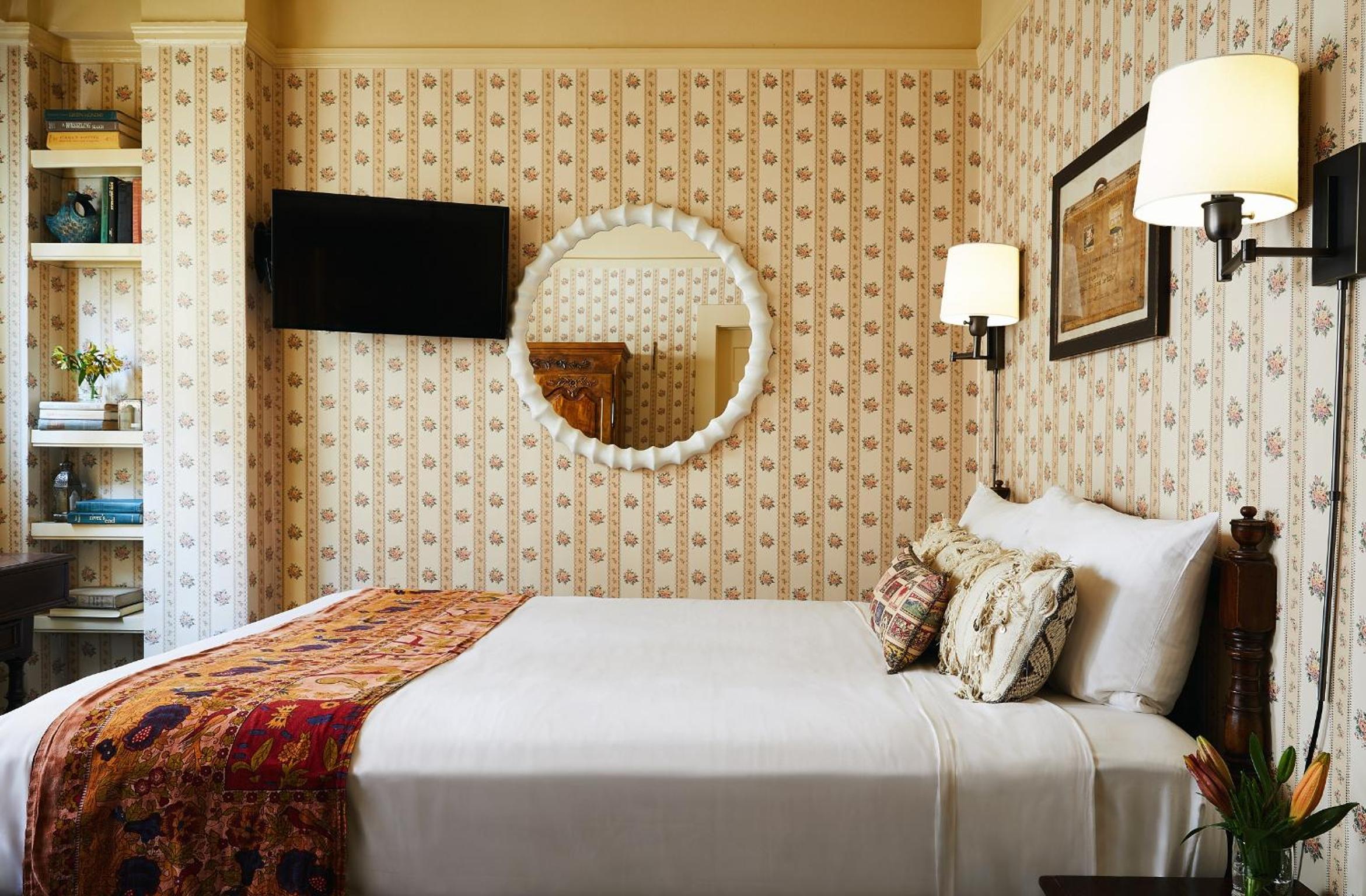 Queen Room - Photo 4