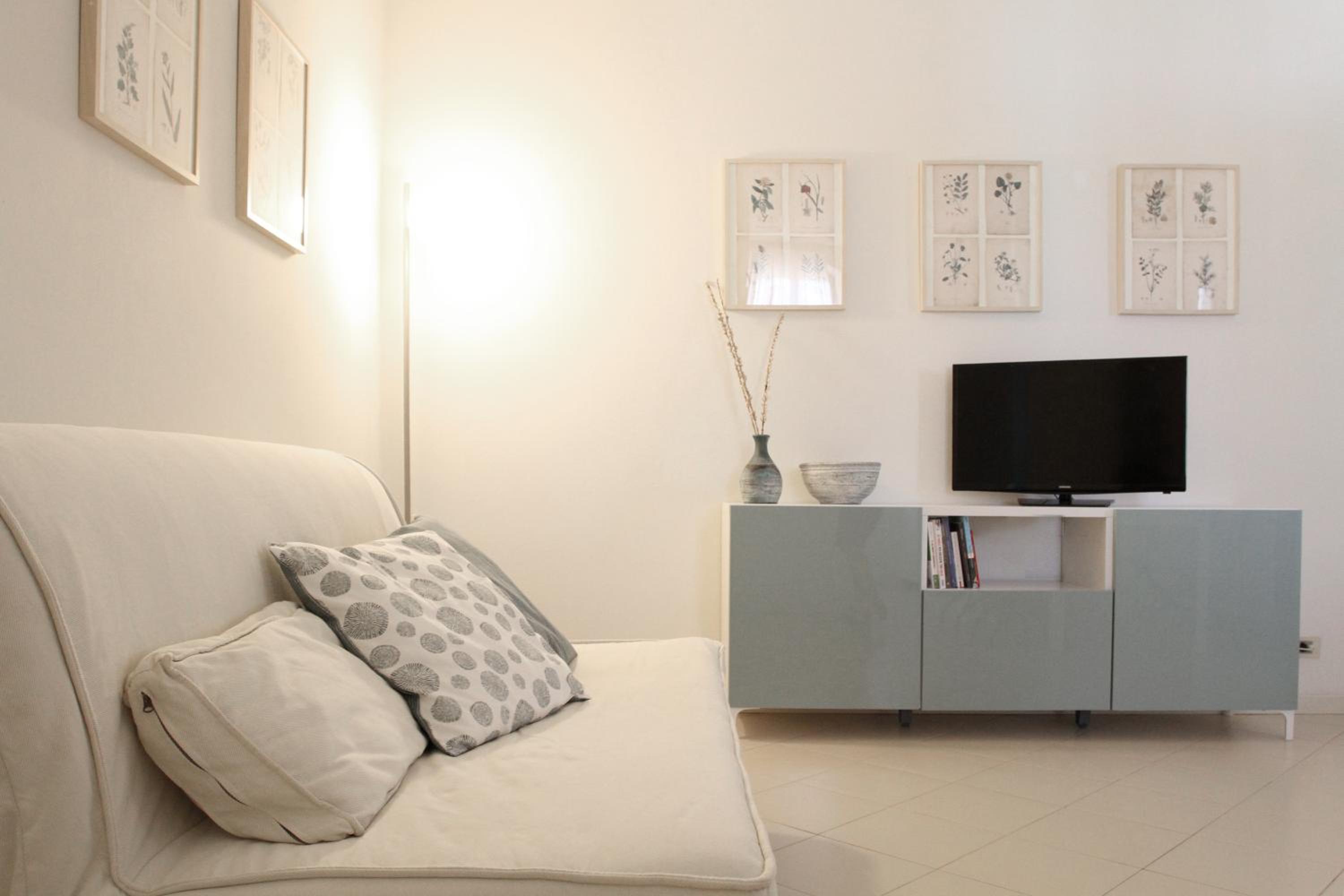 Apartment photo 1