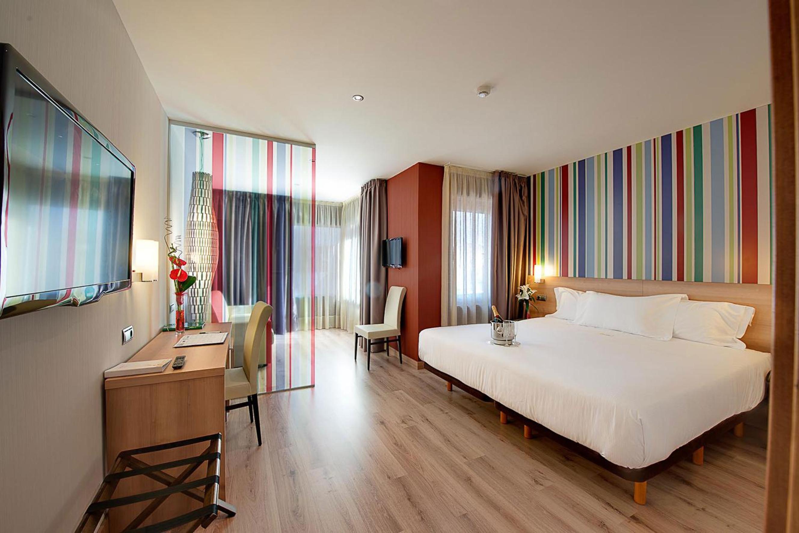Junior Suite - Photo 13