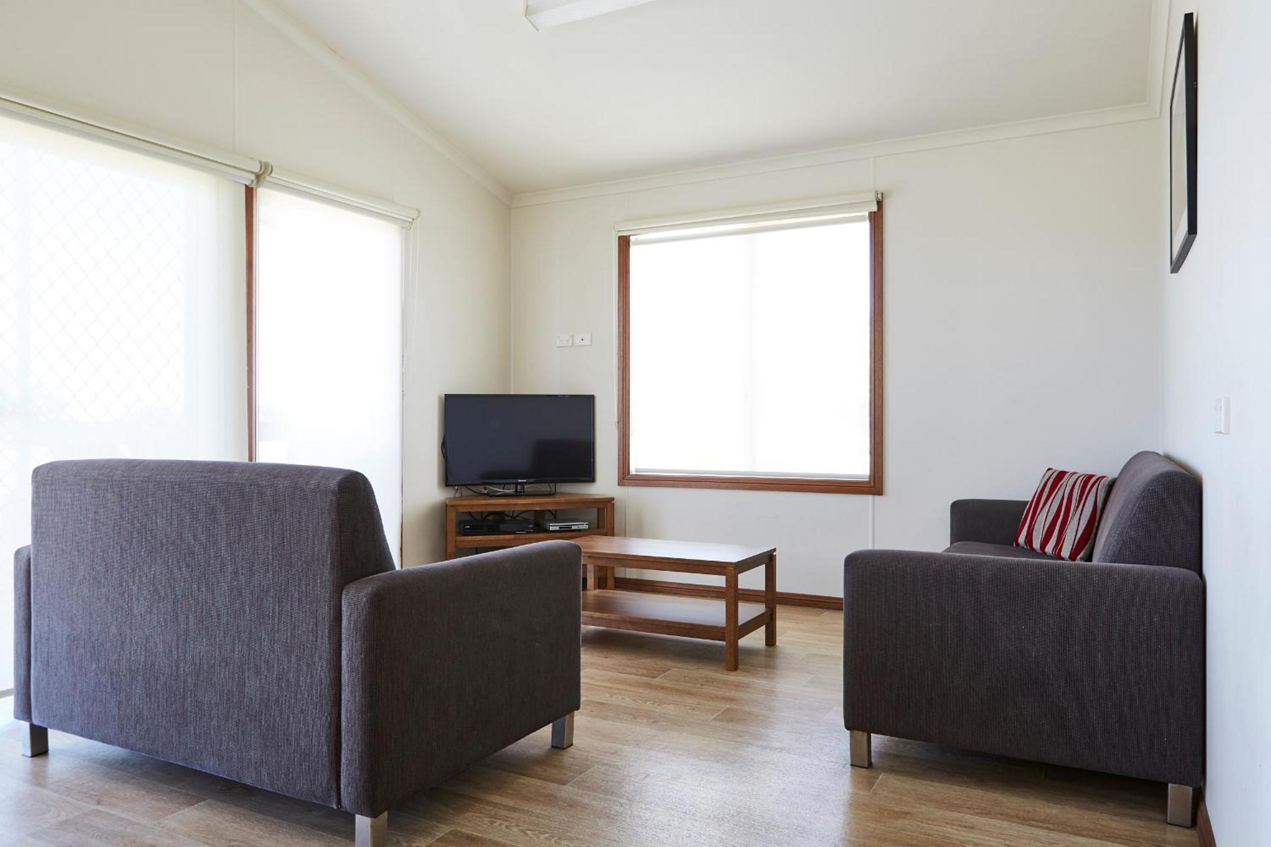 2 Bedroom Cabin - Accessible photo 3