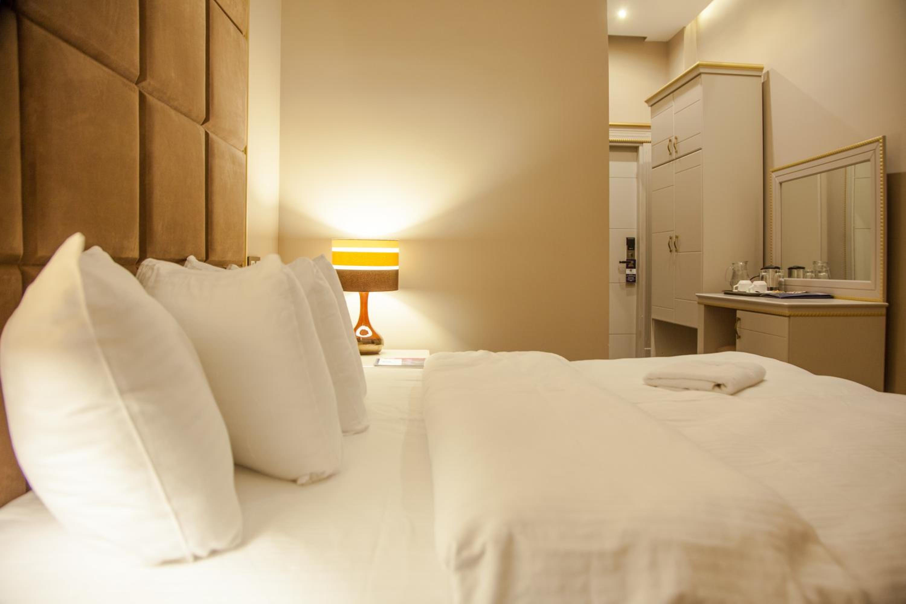 Standard Twin Room photo 1