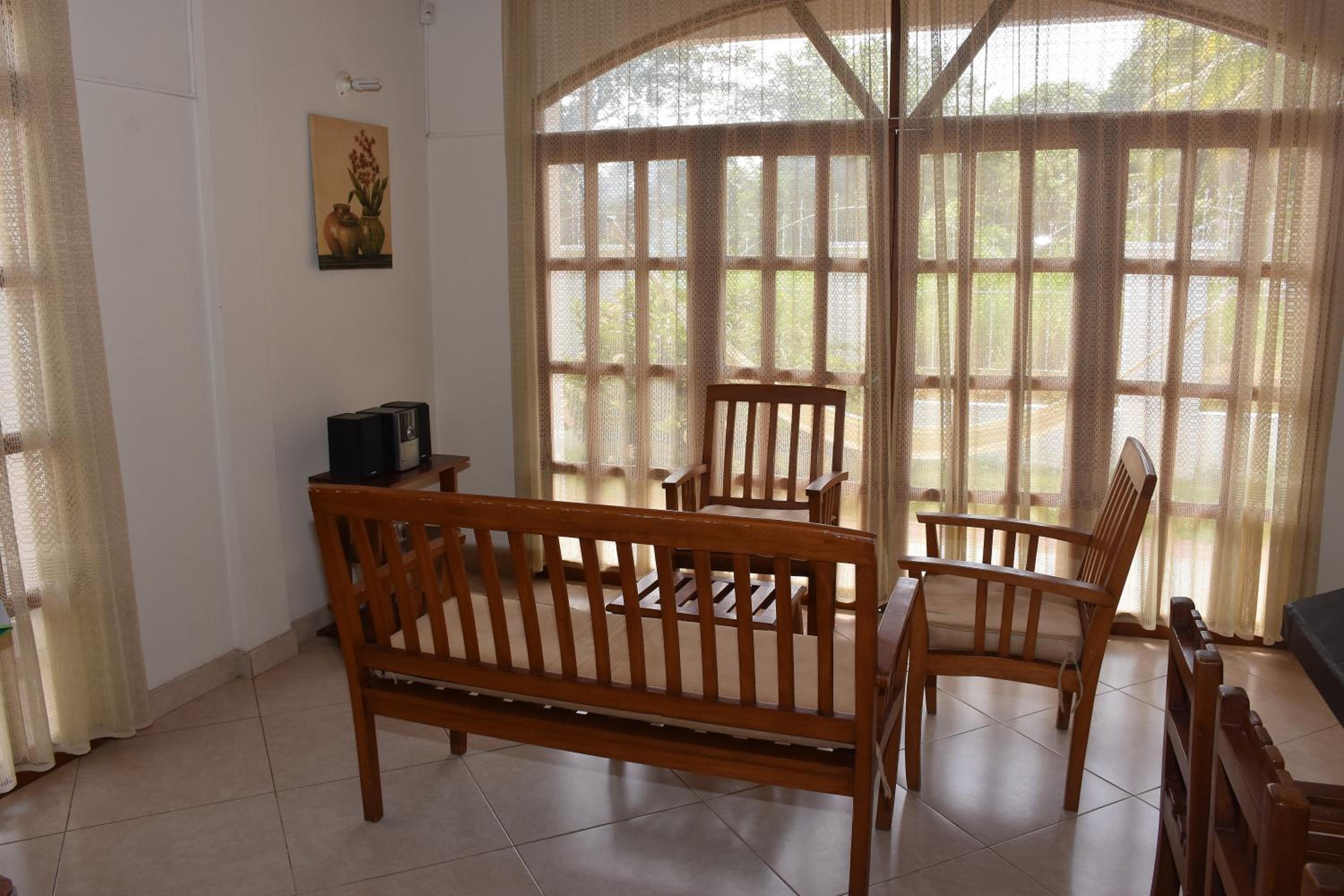 Two-Bedroom House photo 2