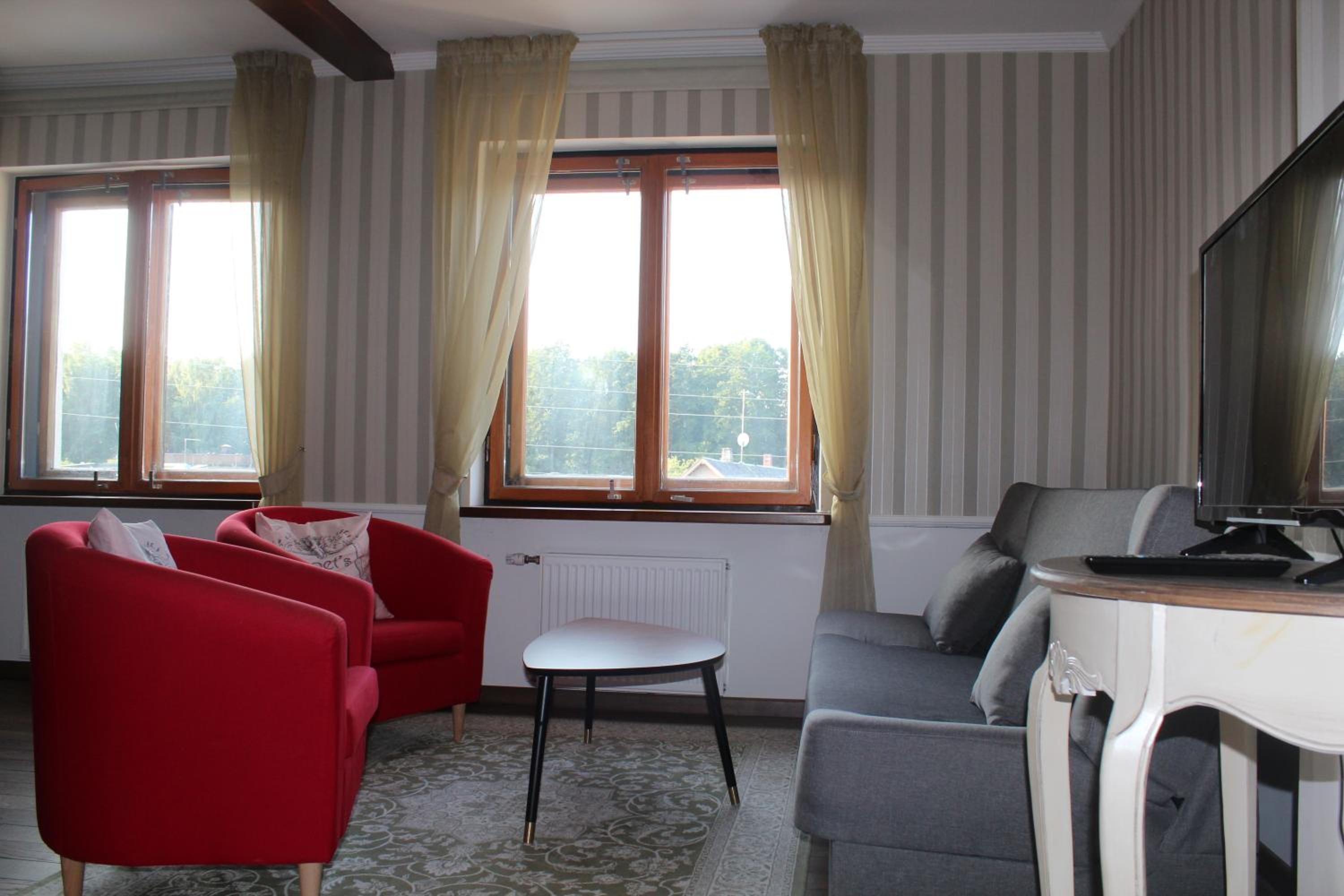 Superior Quadruple Room - Photo 4