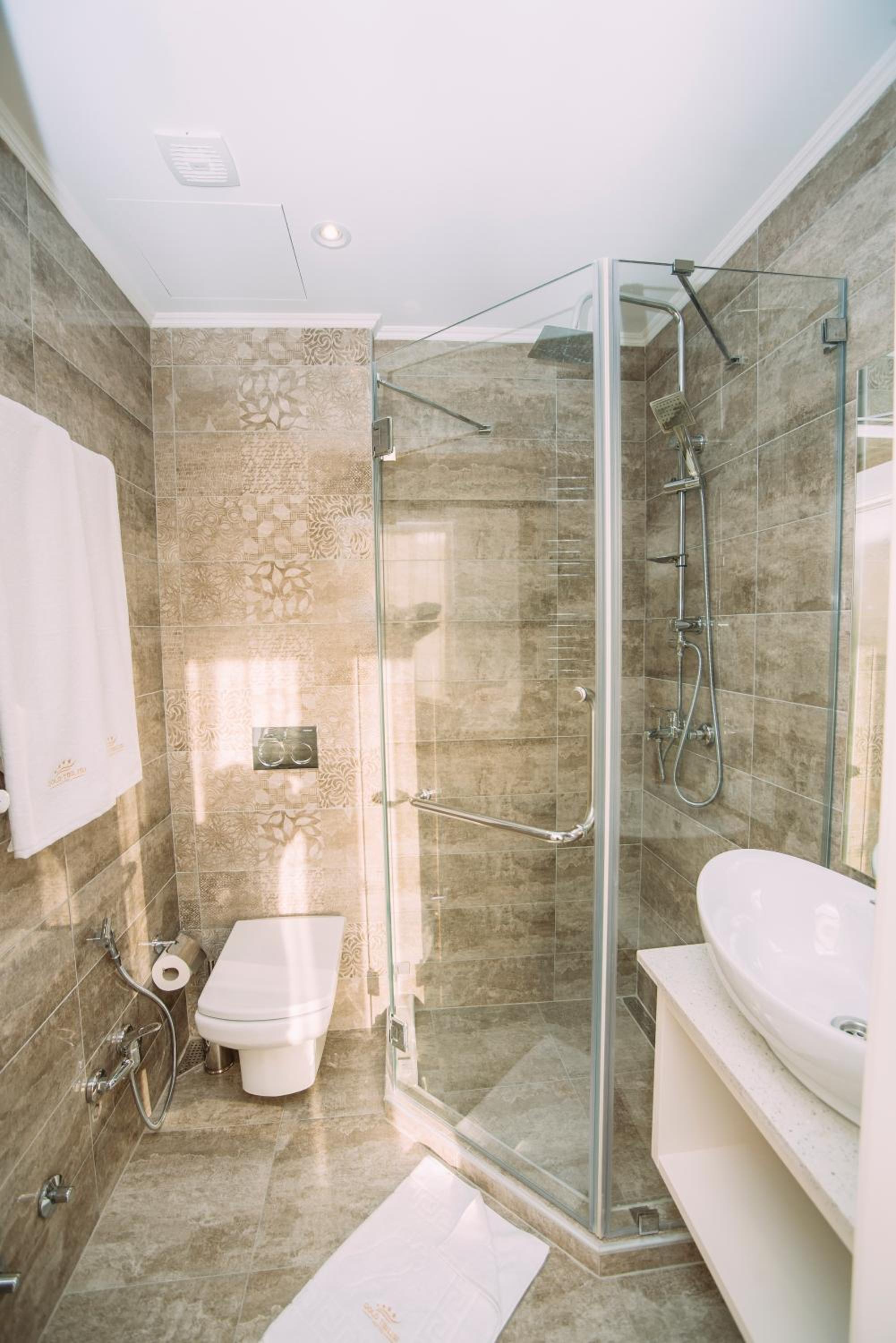 Standard Double Room - Photo 7