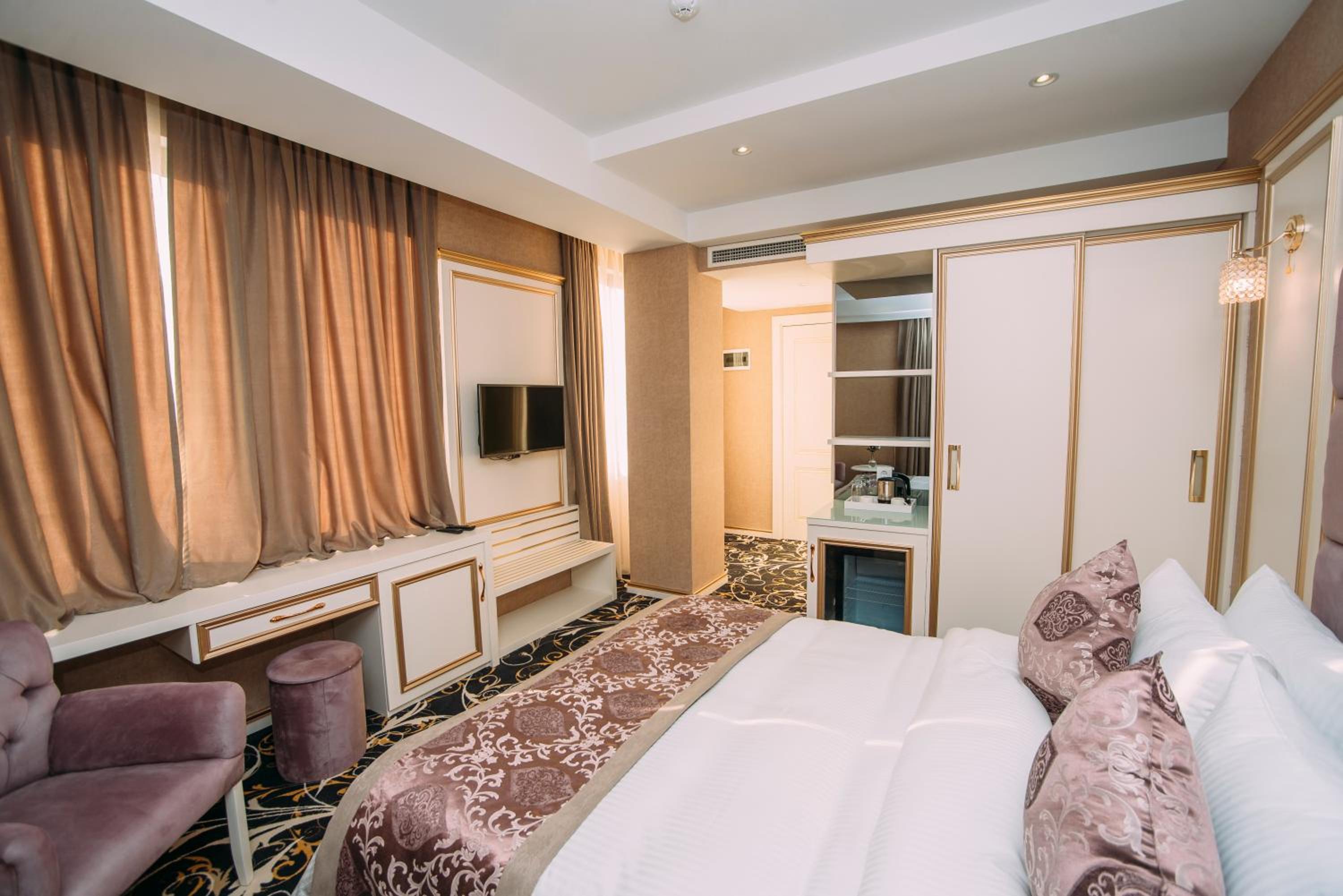Superior Double Room - Photo 5