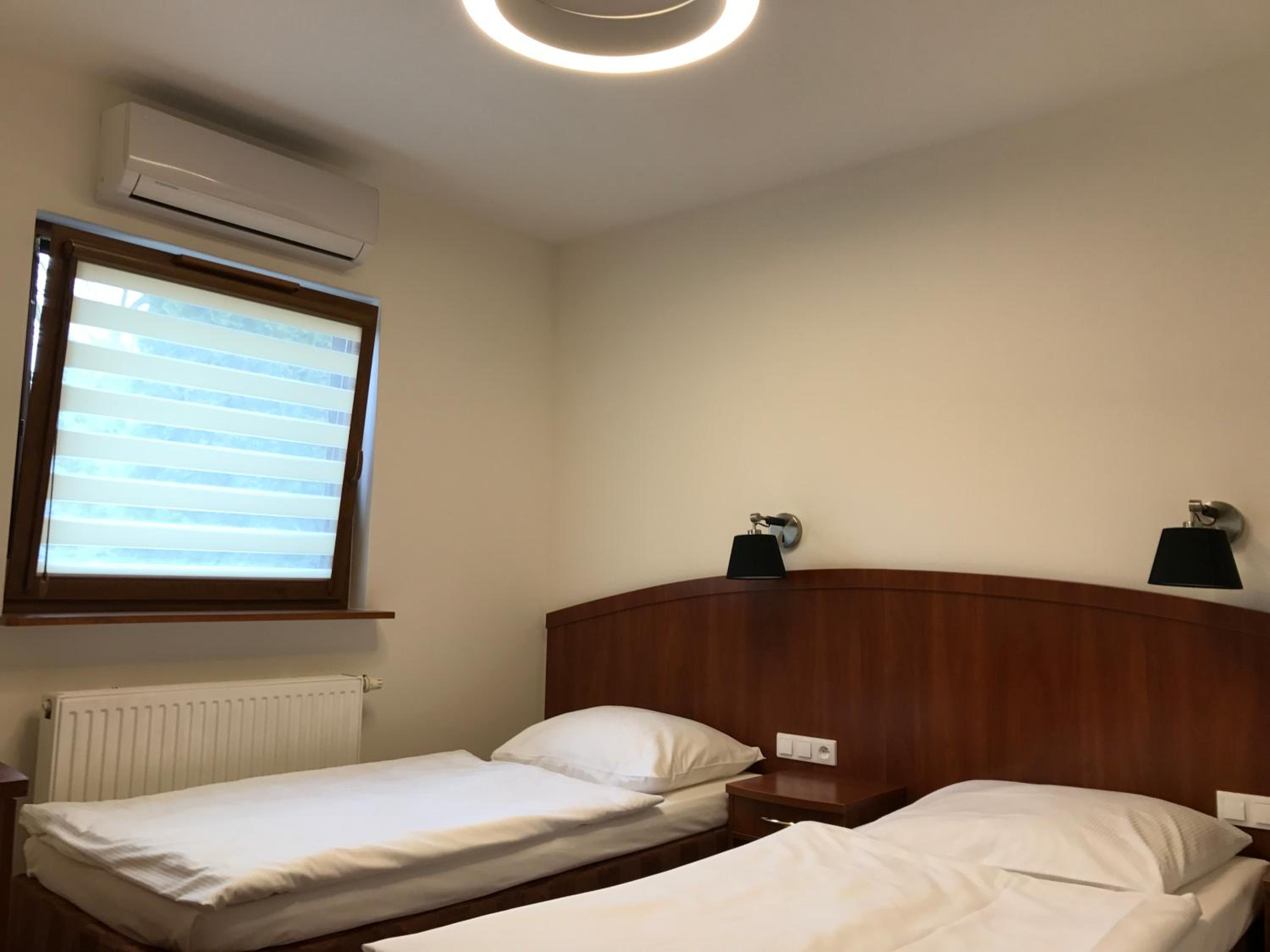Deluxe Twin Room - Photo 1