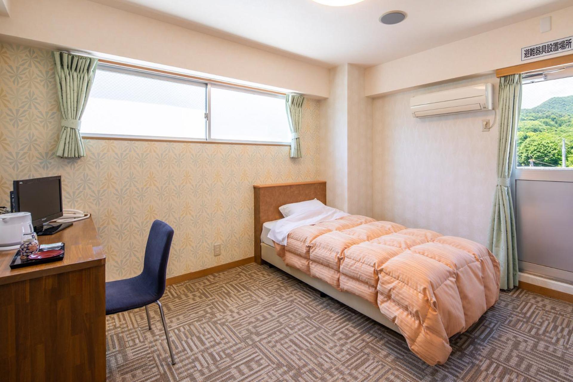 Double Room - Photo 1