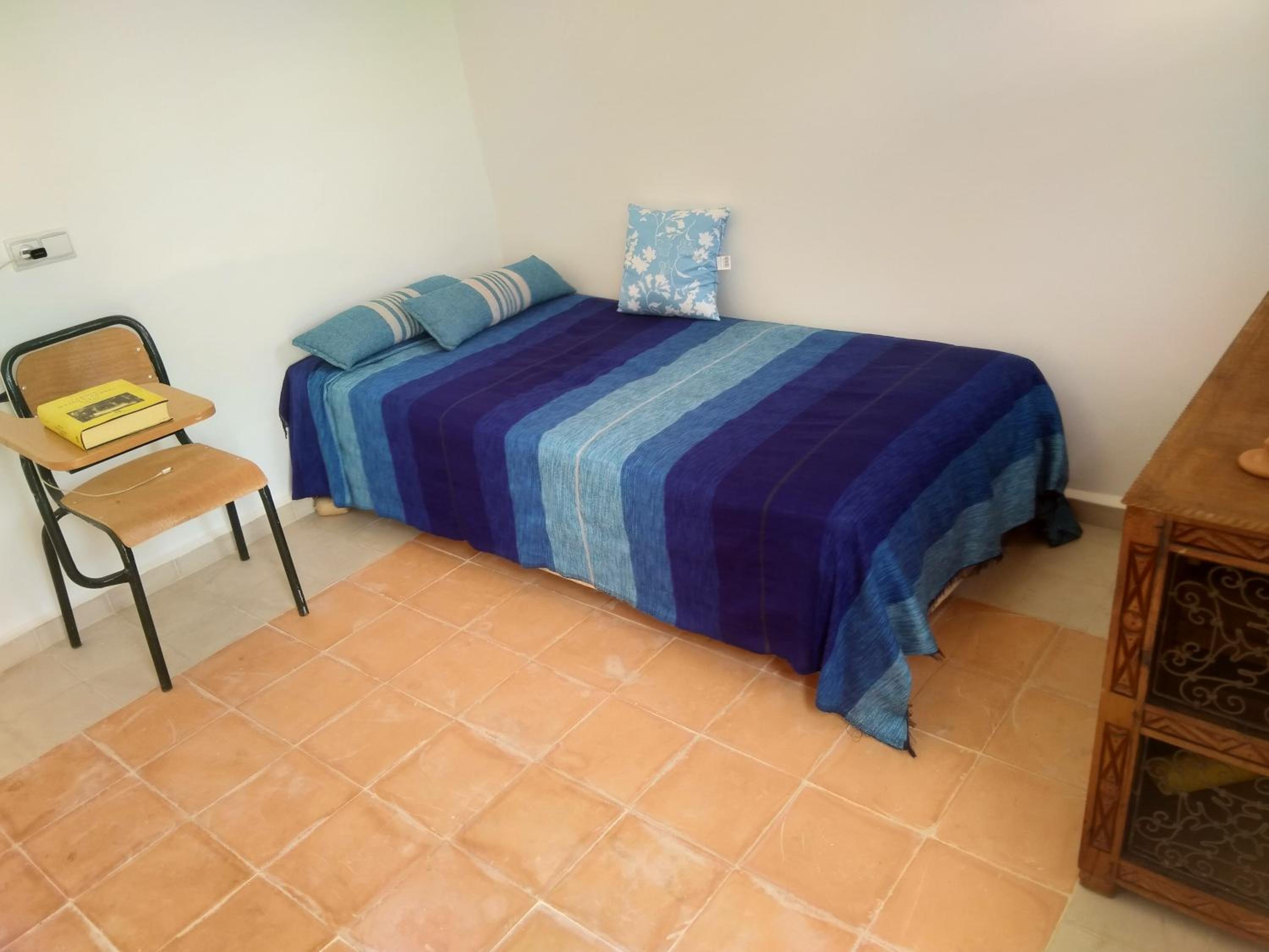Single Room photo 3