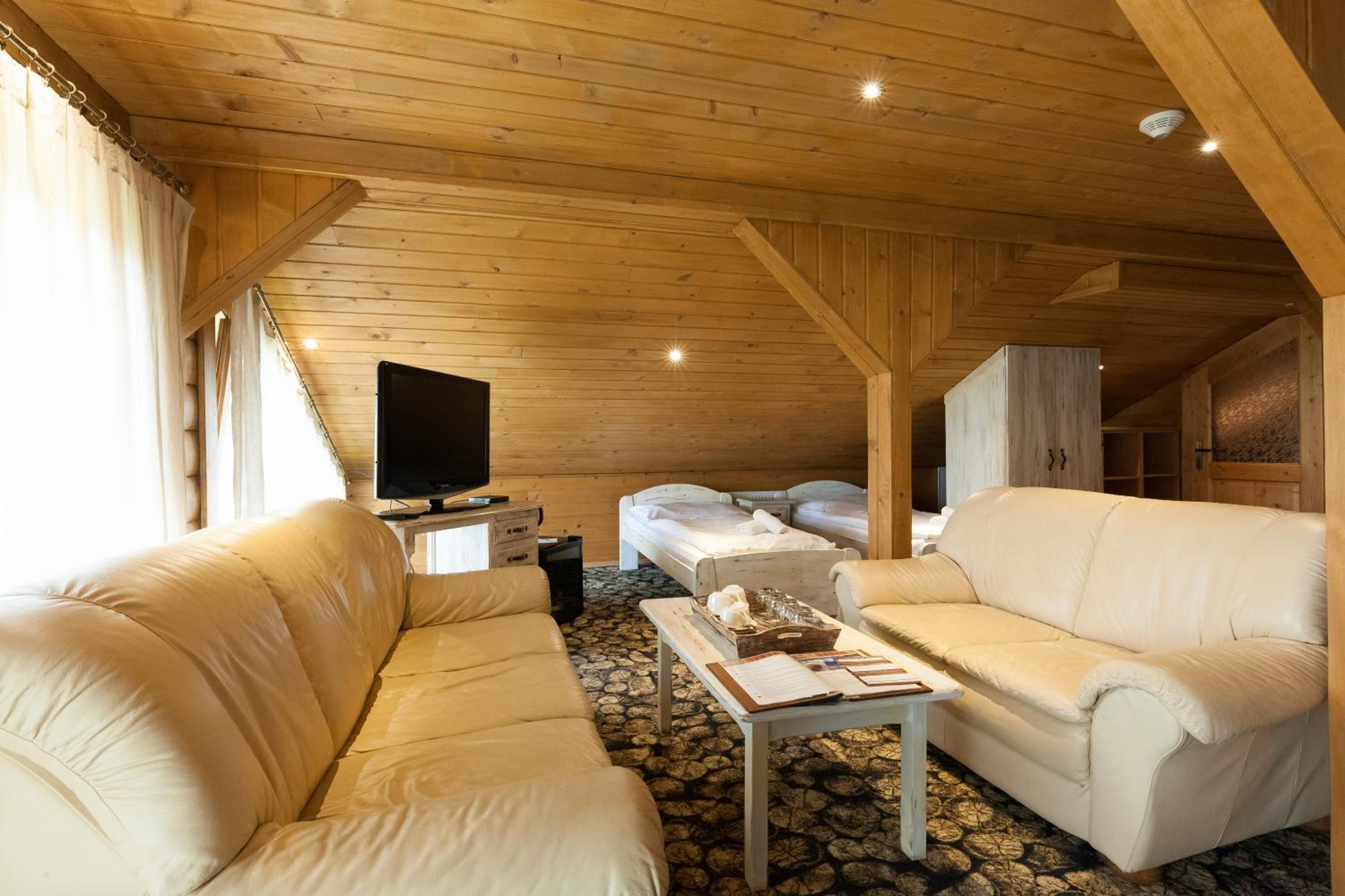 Family Room - Photo 1