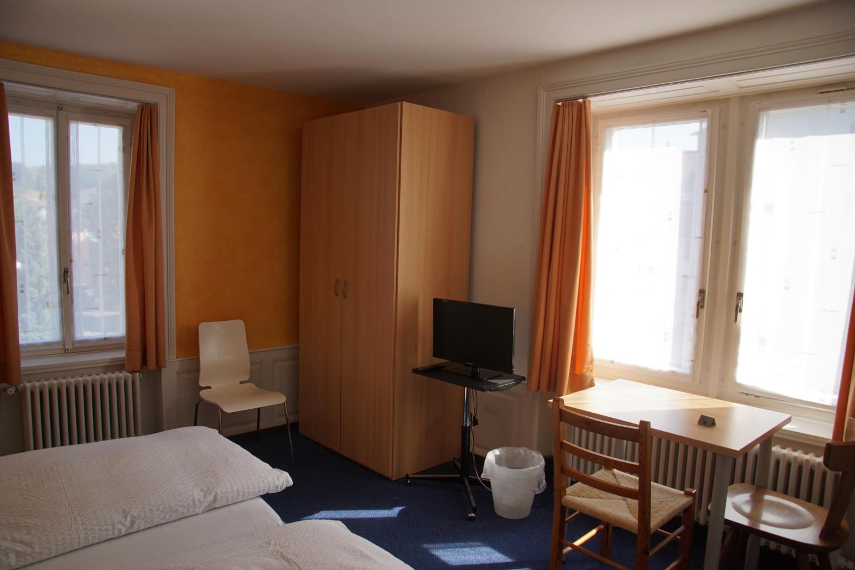 Double or Twin Room with Bathroom photo 3