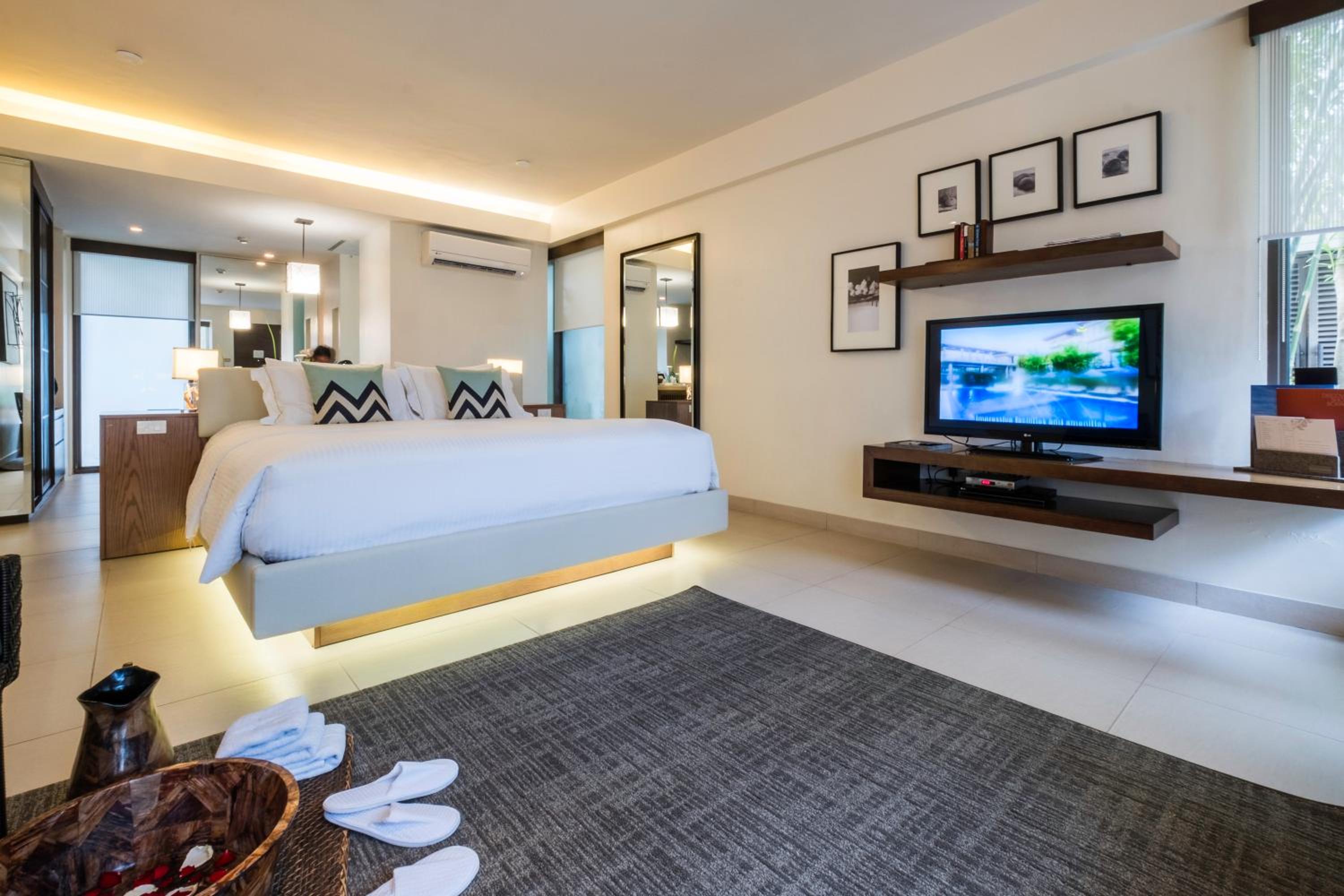 Junior Suite with Free Roundtrip Caticlan Airport Transfers - Photo 4