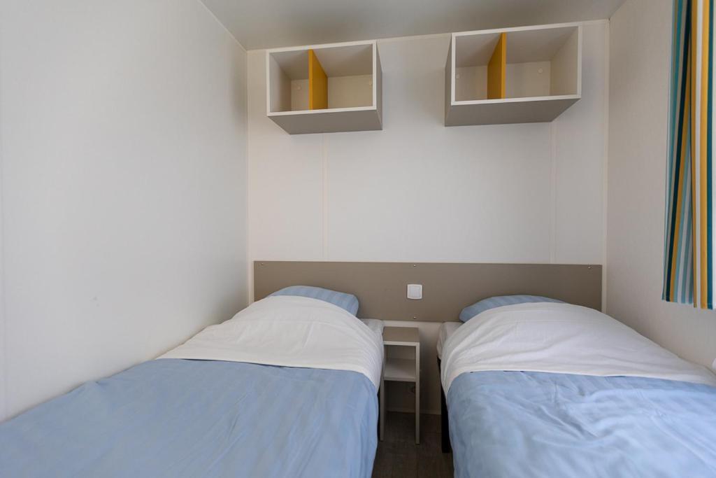 Comfort XXL Mobile Home (3 bedrooms) photo 3