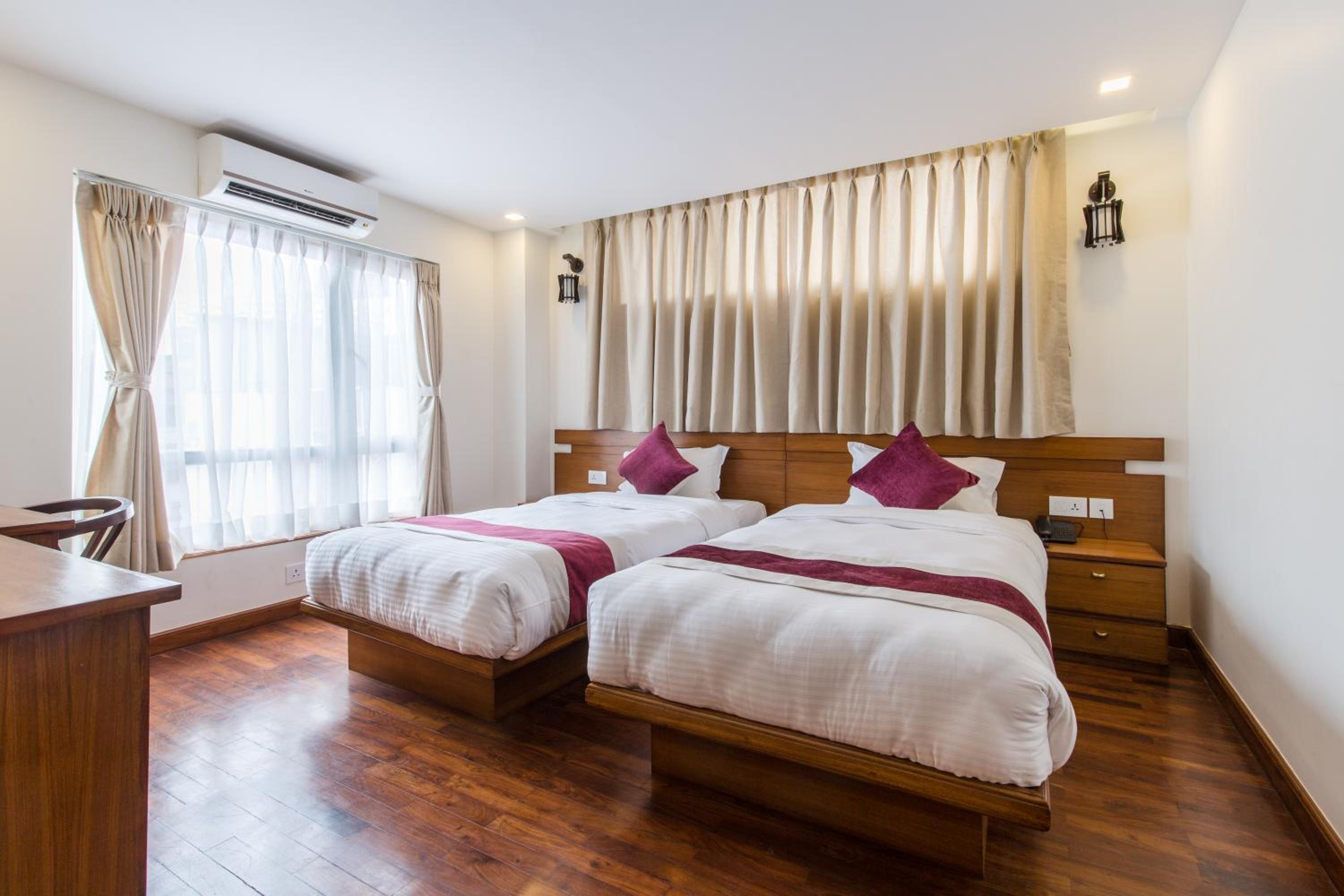Deluxe Twin Room - Photo 4