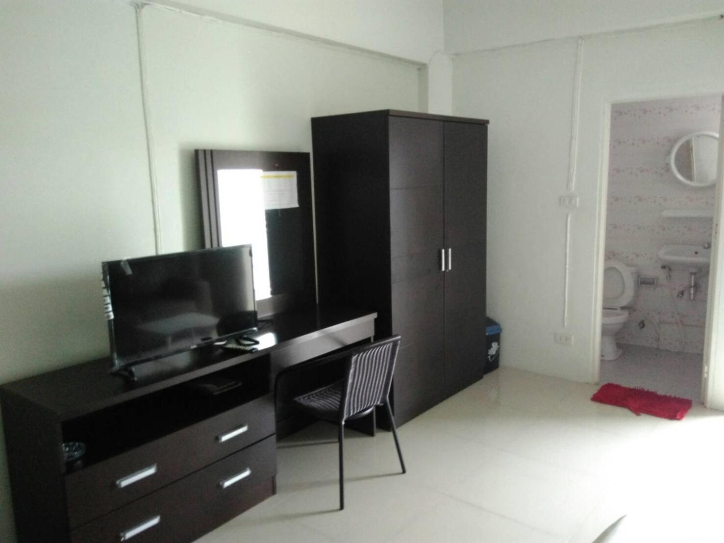Standard Apartment - Photo 10