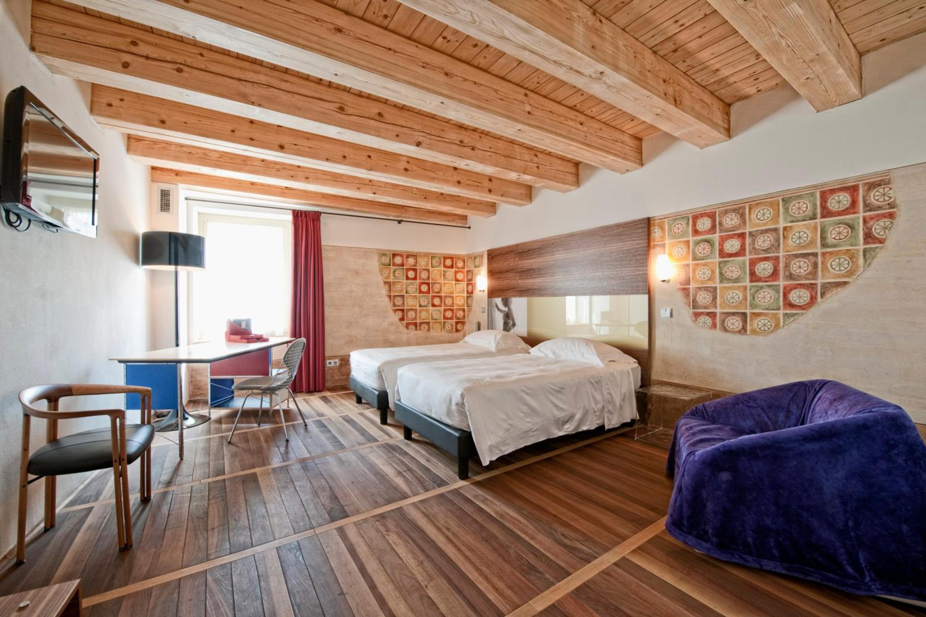 Deluxe Triple Room with Spa Access