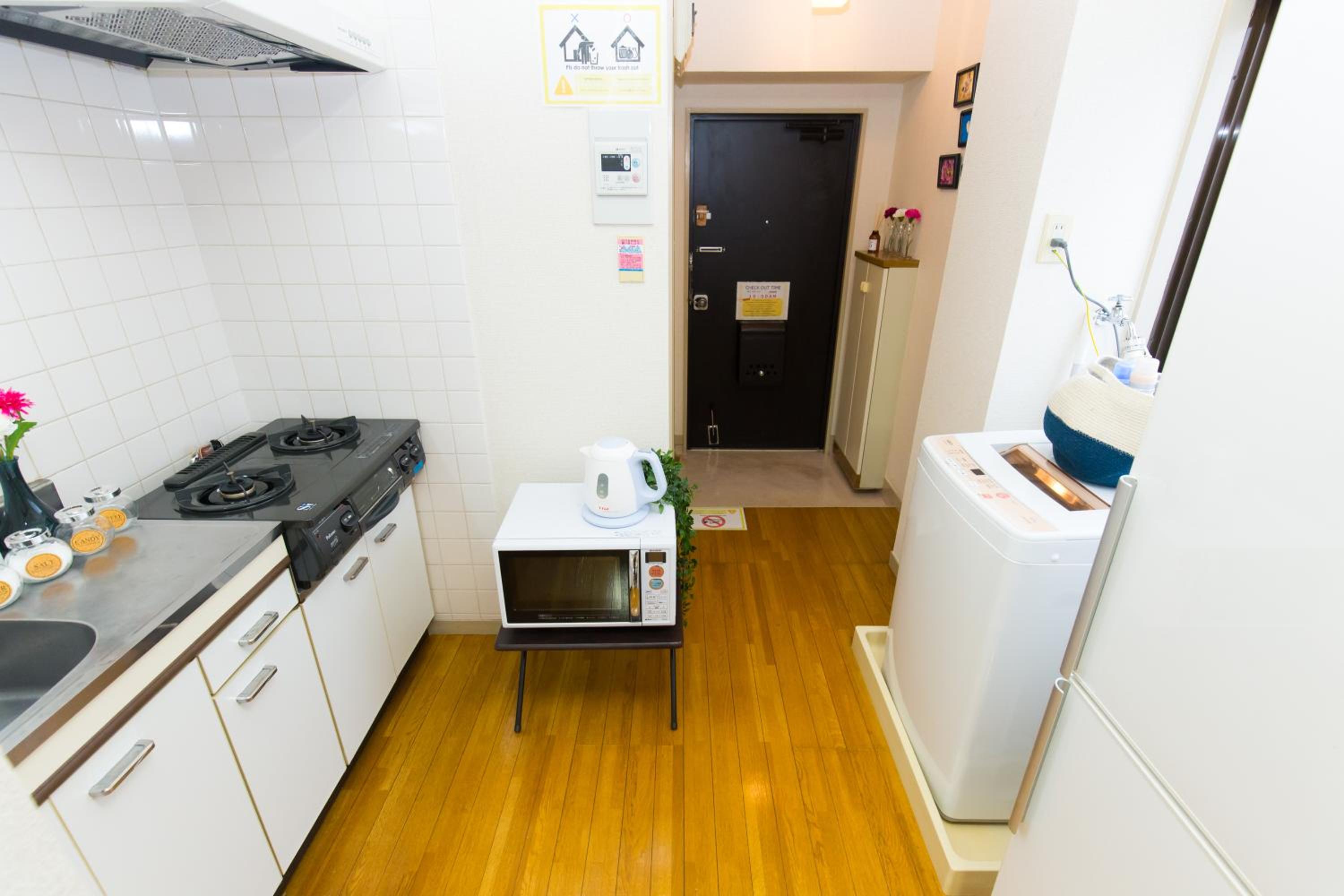 One-Bedroom Apartment photo 2