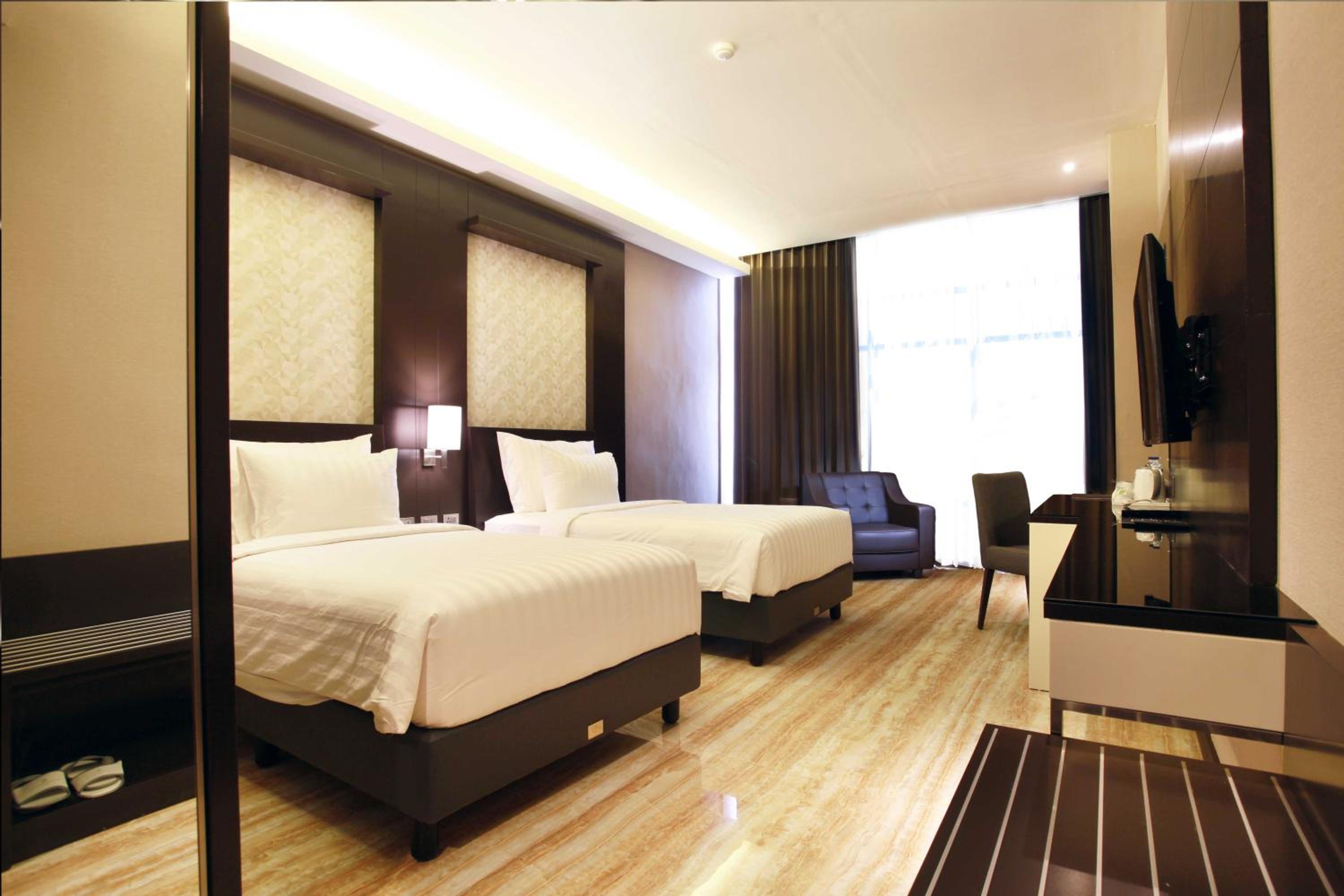Deluxe Twin Room - Photo 1